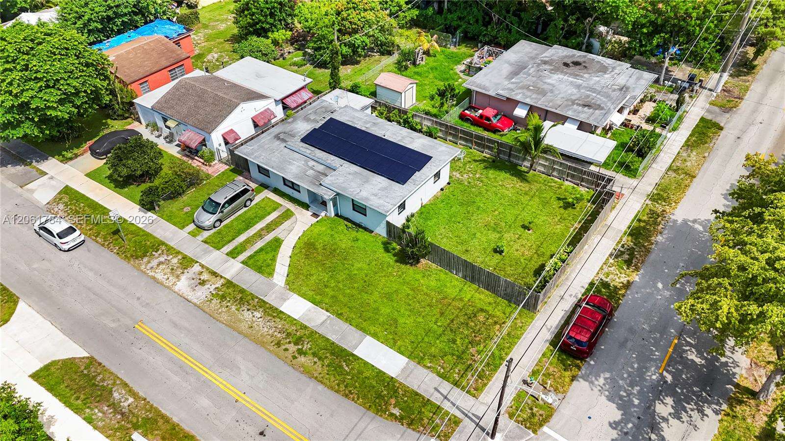 2407 Dewey St, Hollywood, FL 33020 - For Sale photo 63