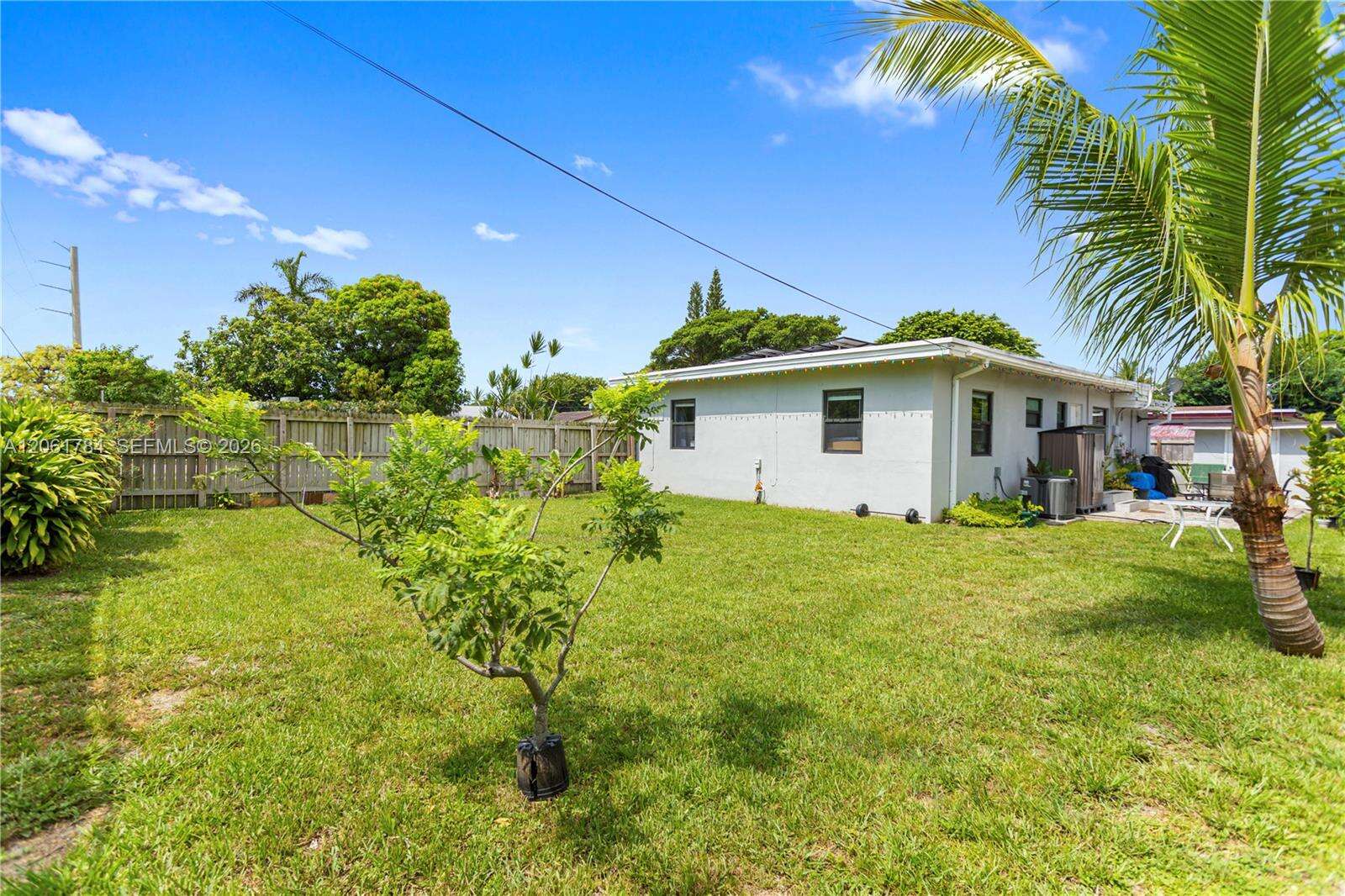 2407 Dewey St, Hollywood, FL 33020 - For Sale photo 9