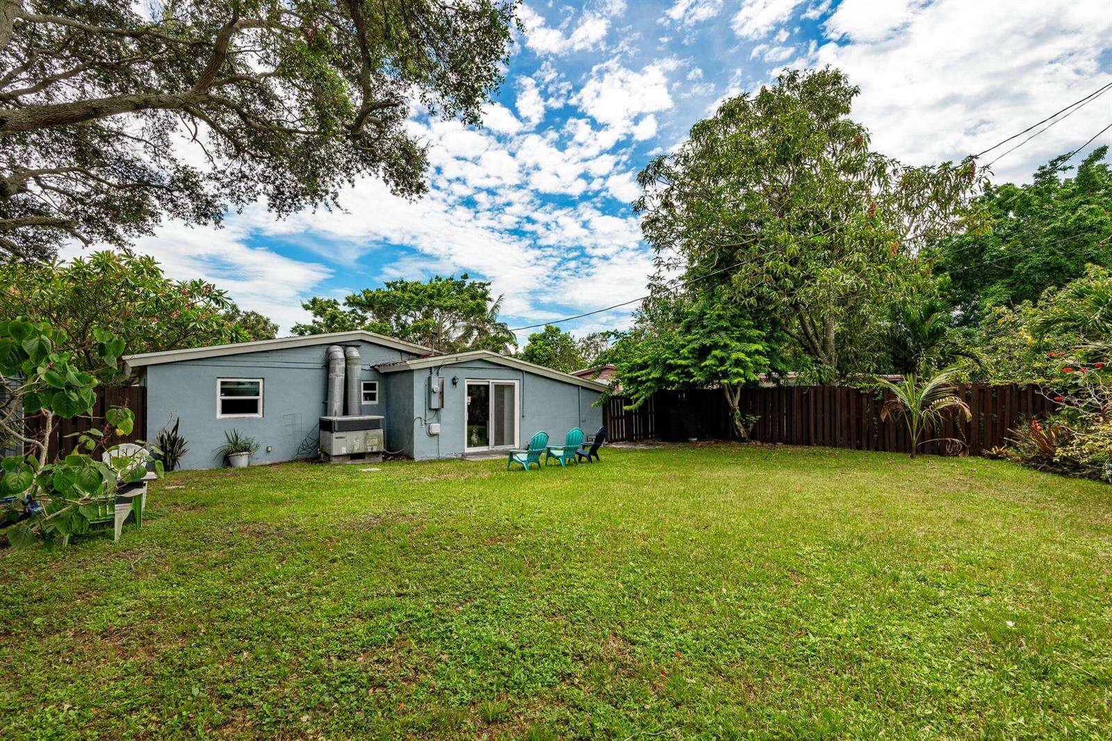 5631 Freedom, Hollywood, FL 33021 - For Sale photo 3