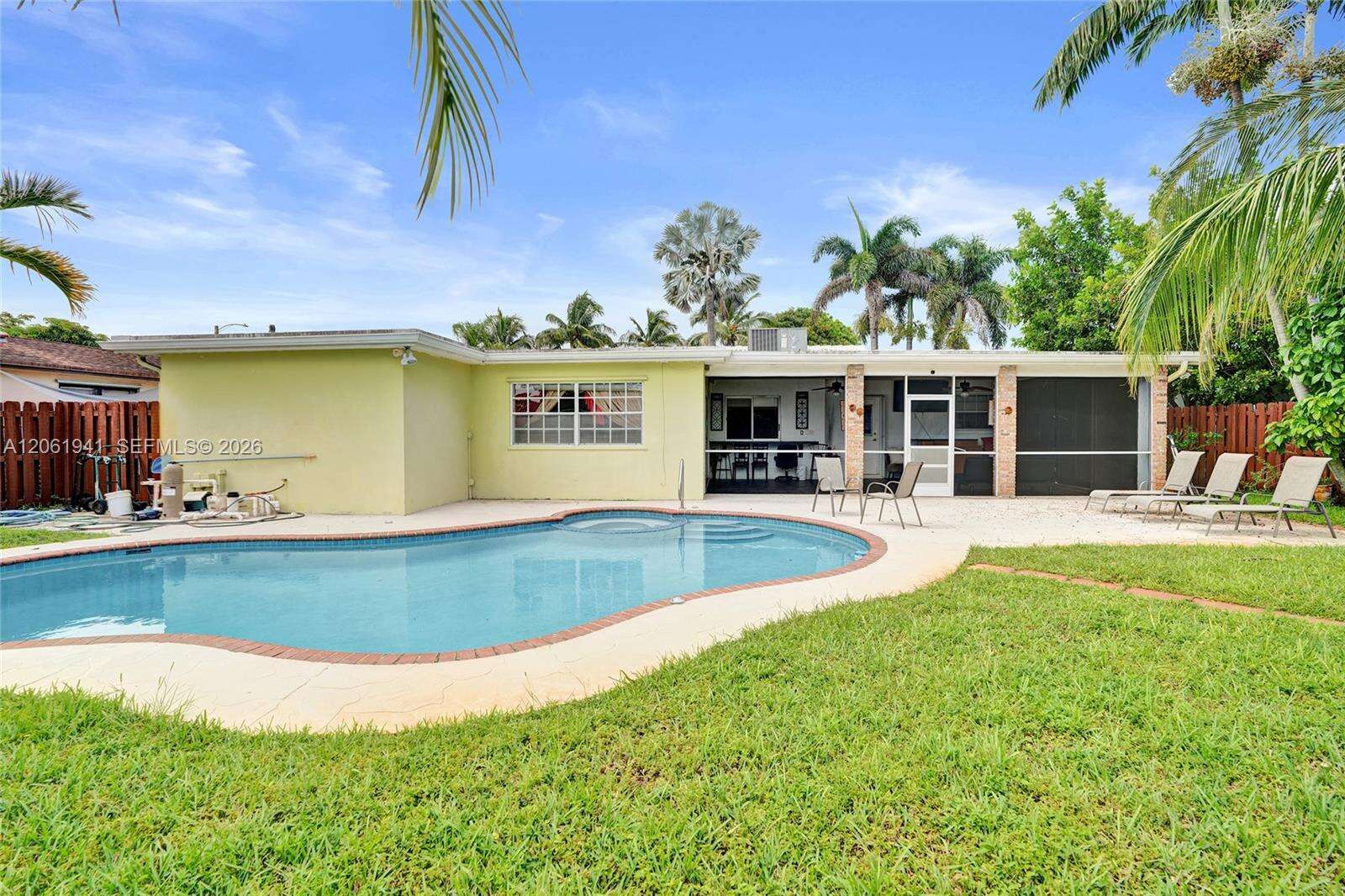 5306 Roosevelt St, Hollywood, FL 33021 - For Sale photo 20