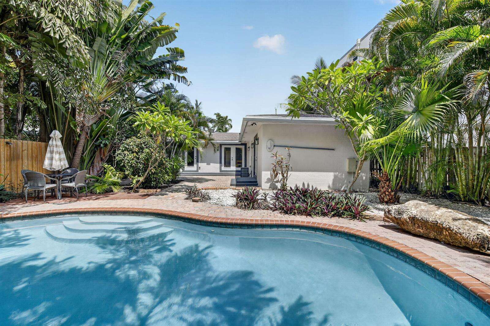 615 13th, Fort Lauderdale, FL 33304 - For Sale photo 1