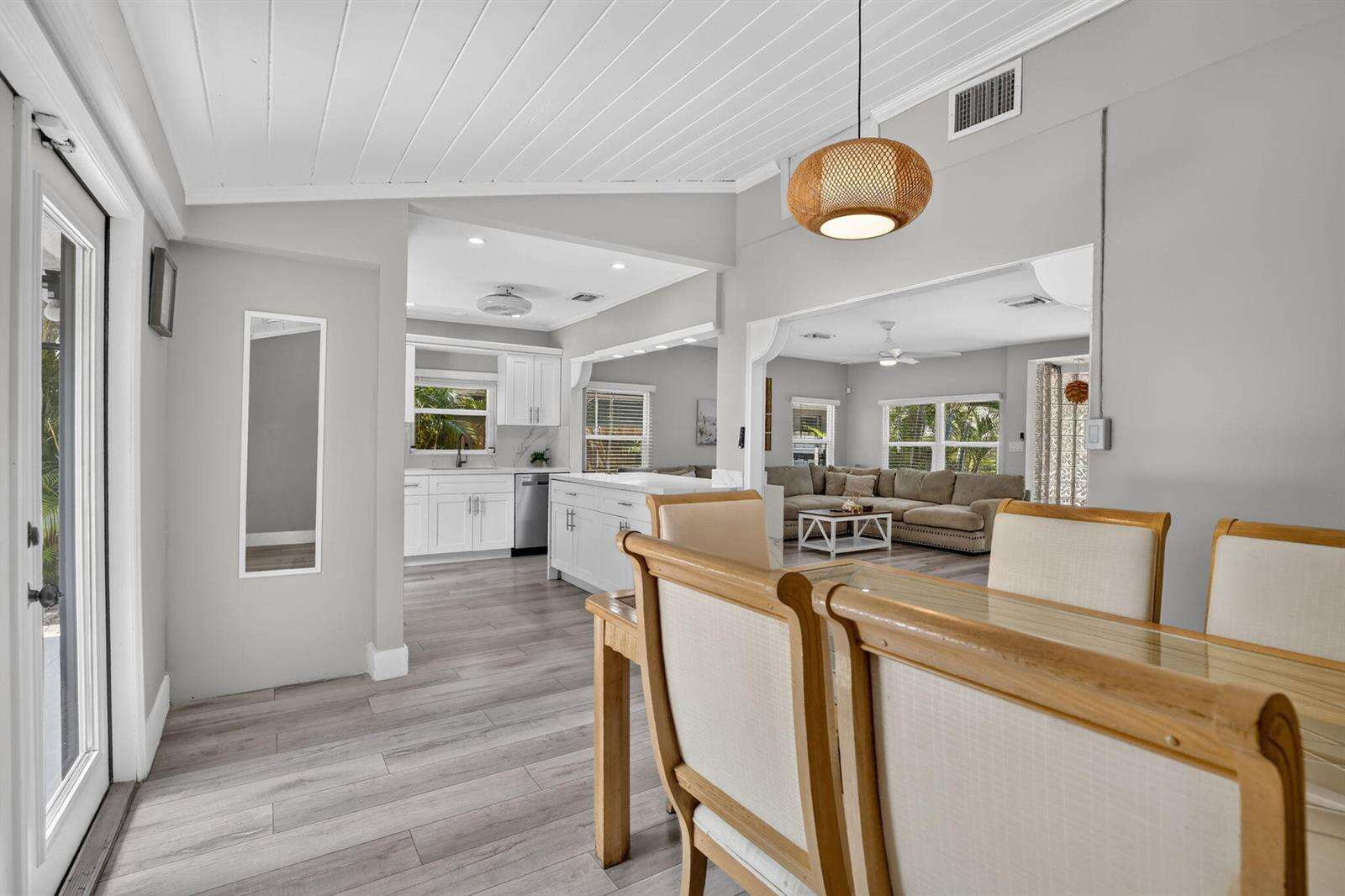 615 13th, Fort Lauderdale, FL 33304 - For Sale photo 18