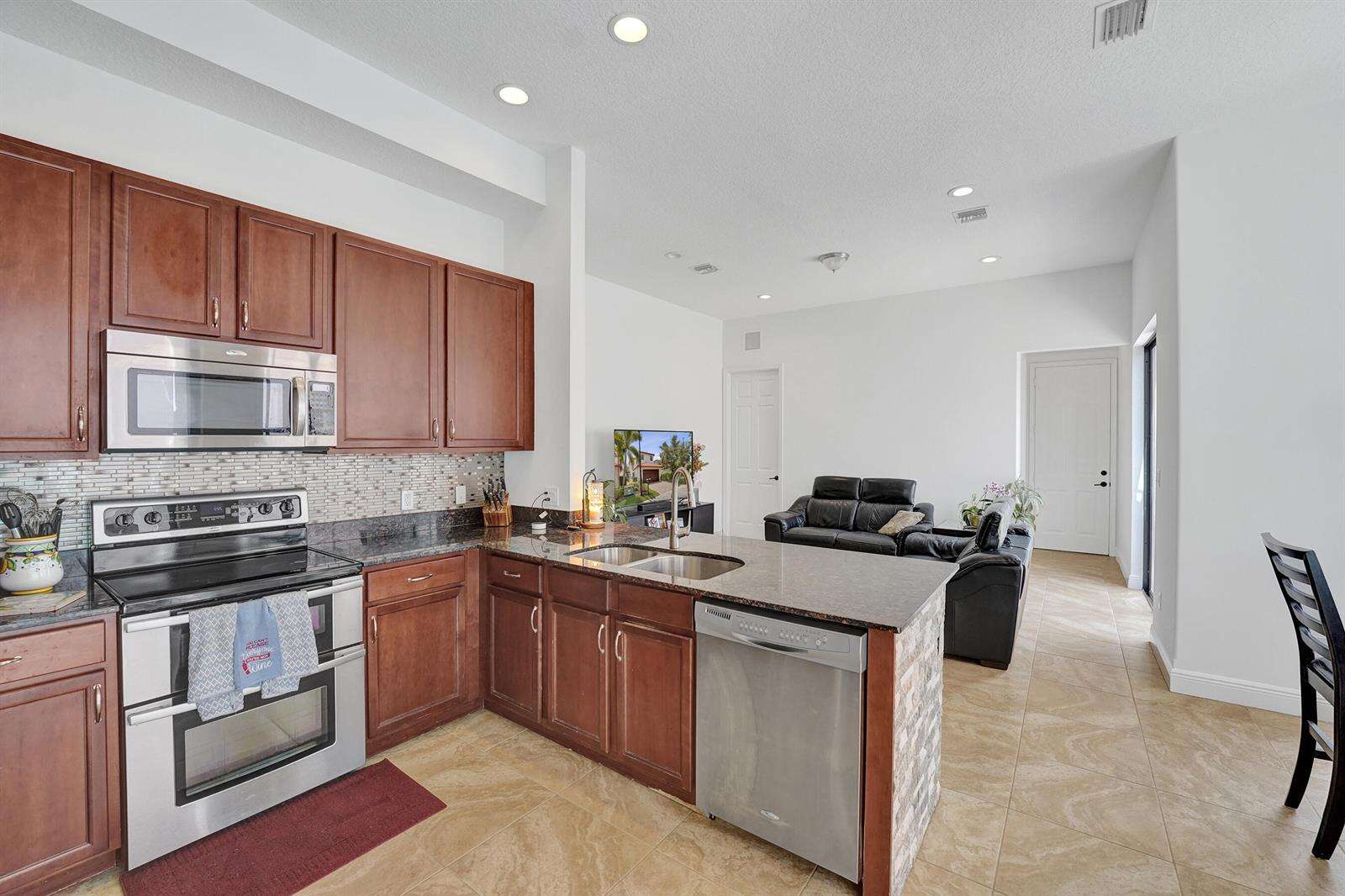 3760 84th, Cooper City, FL 33024 - For Sale photo 13