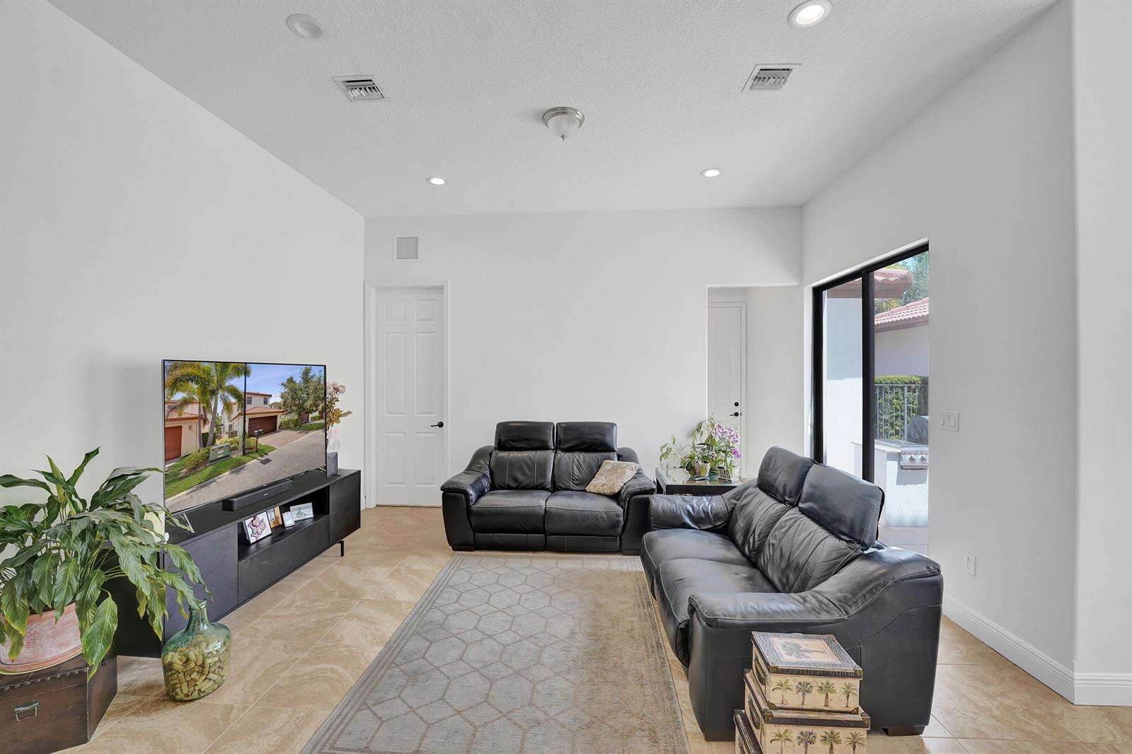 3760 84th, Cooper City, FL 33024 - For Sale photo 17