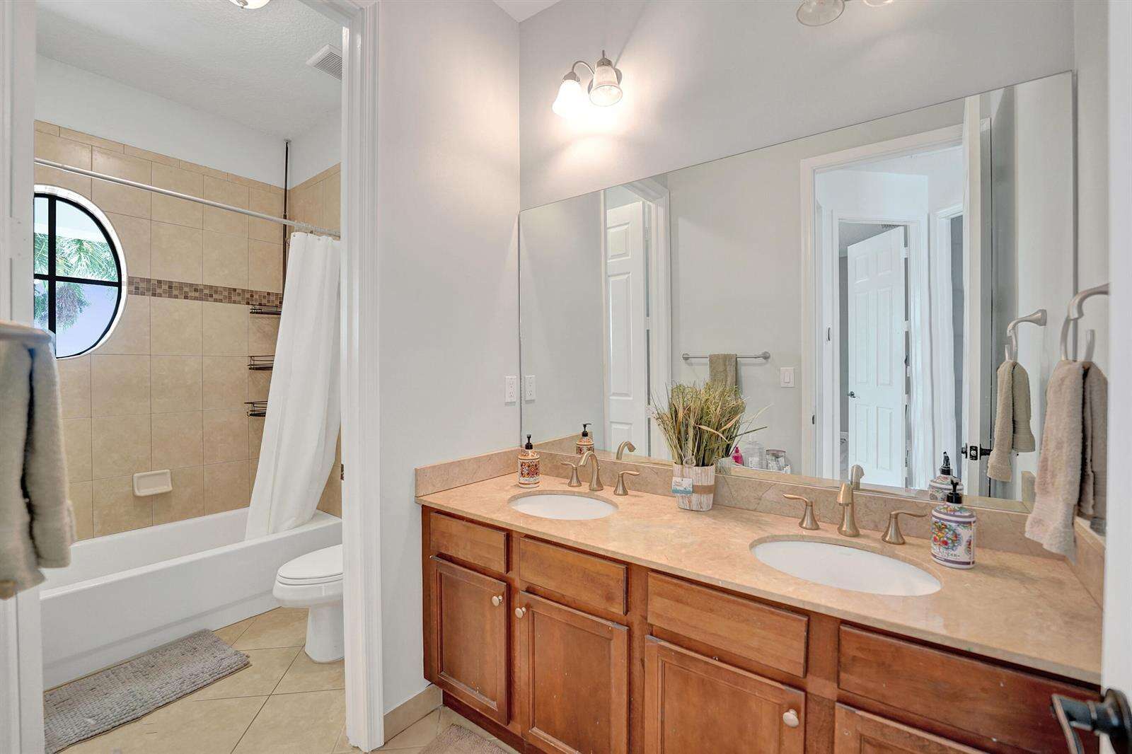 3760 84th, Cooper City, FL 33024 - For Sale photo 33