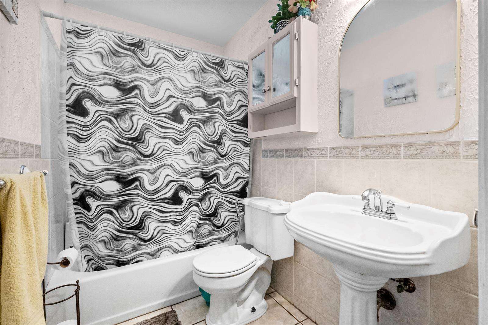 8460 15th, Pembroke Pines, FL 33024 - For Sale photo 13