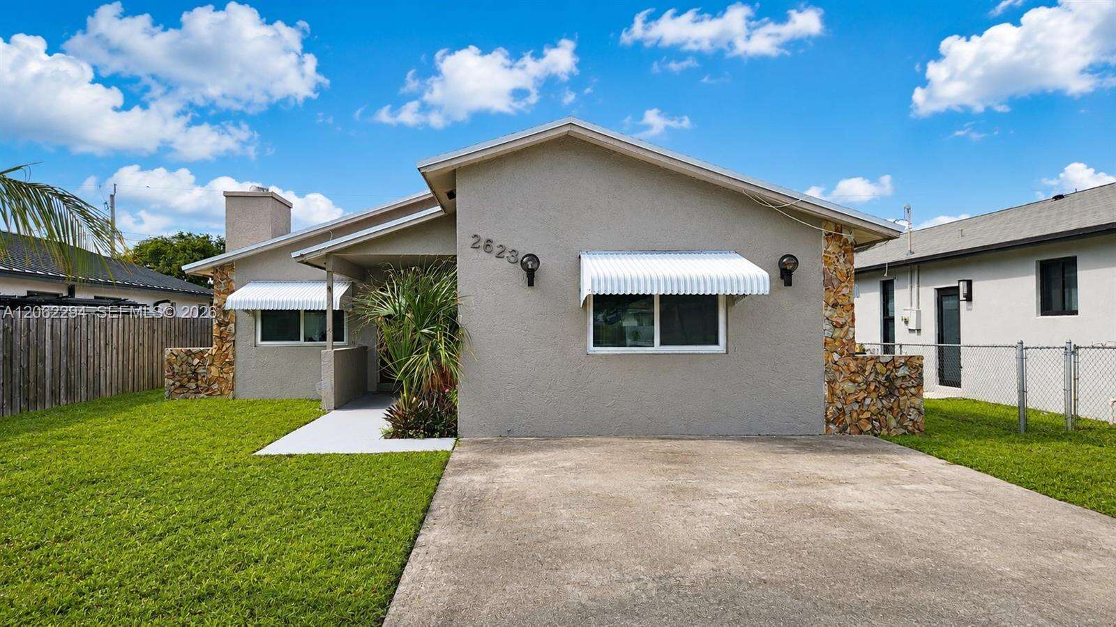 2623 Harding St, Hollywood, FL 33020 - For Sale photo 1