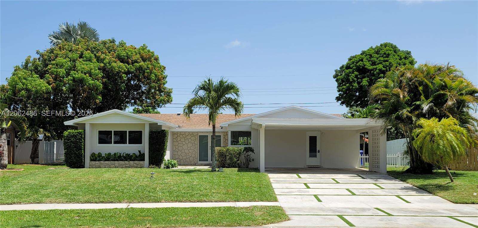 6640 Sw 7 St, Pembroke Pines, FL 33023 - For Sale photo 1