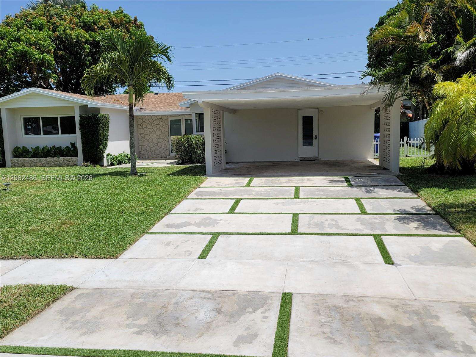 6640 Sw 7 St, Pembroke Pines, FL 33023 - For Sale photo 2