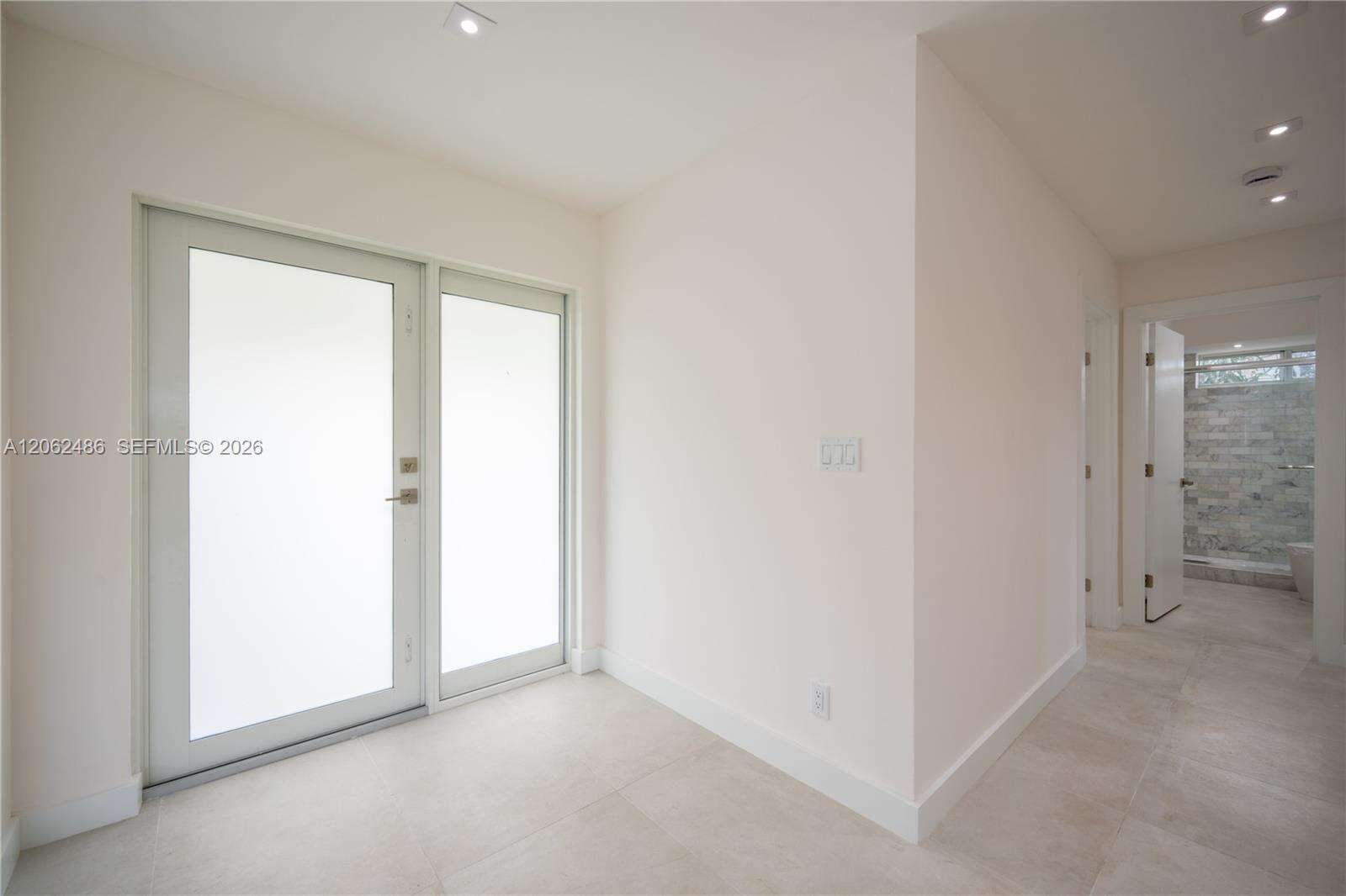 6640 Sw 7 St, Pembroke Pines, FL 33023 - For Sale photo 12