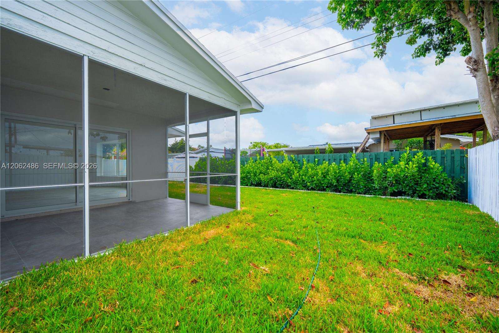 6640 Sw 7 St, Pembroke Pines, FL 33023 - For Sale photo 6