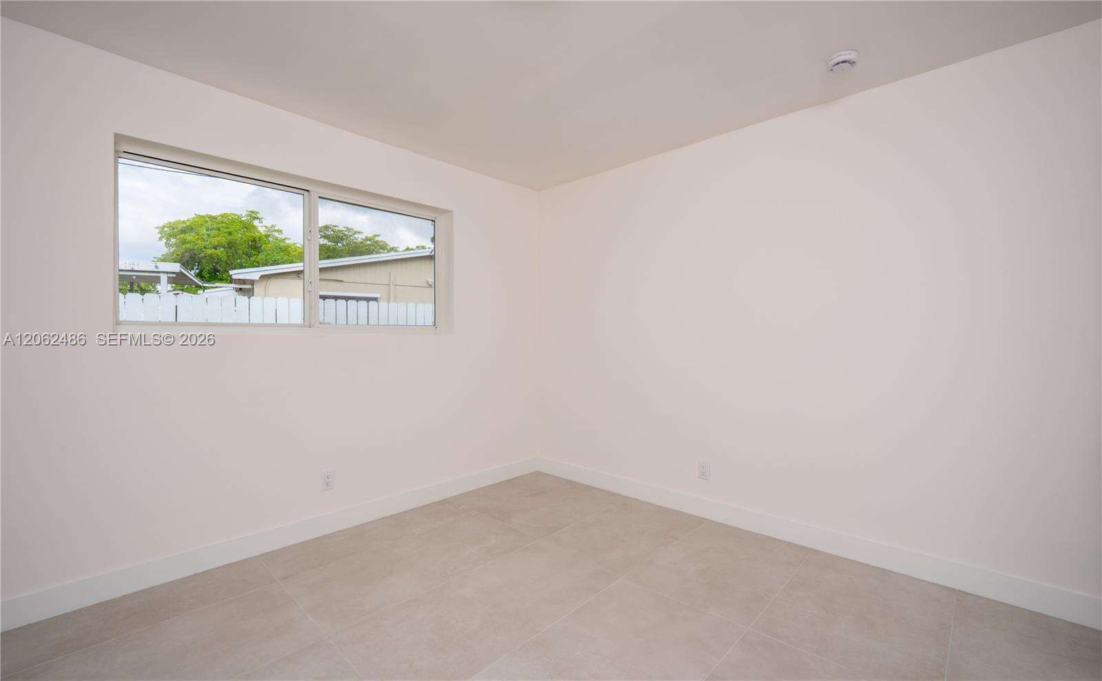 6640 Sw 7 St, Pembroke Pines, FL 33023 - For Sale photo 8