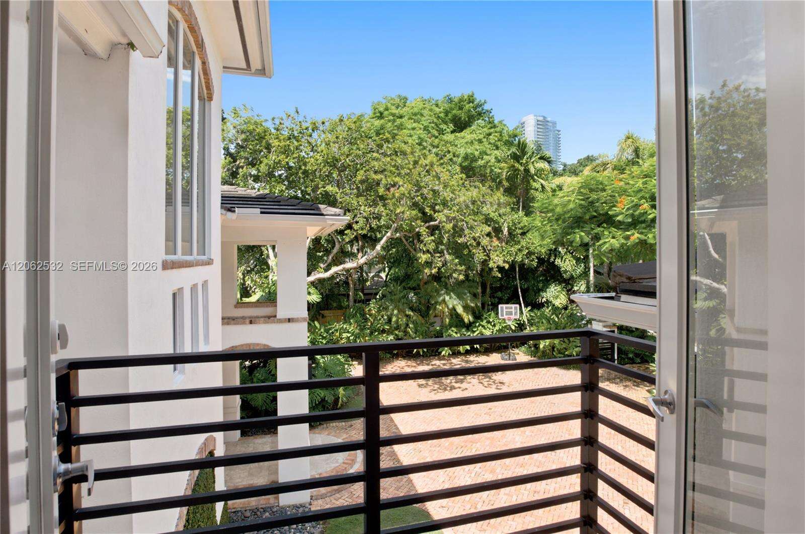 2820 Brickell Ave, Miami, FL 33129 - For Sale photo 68