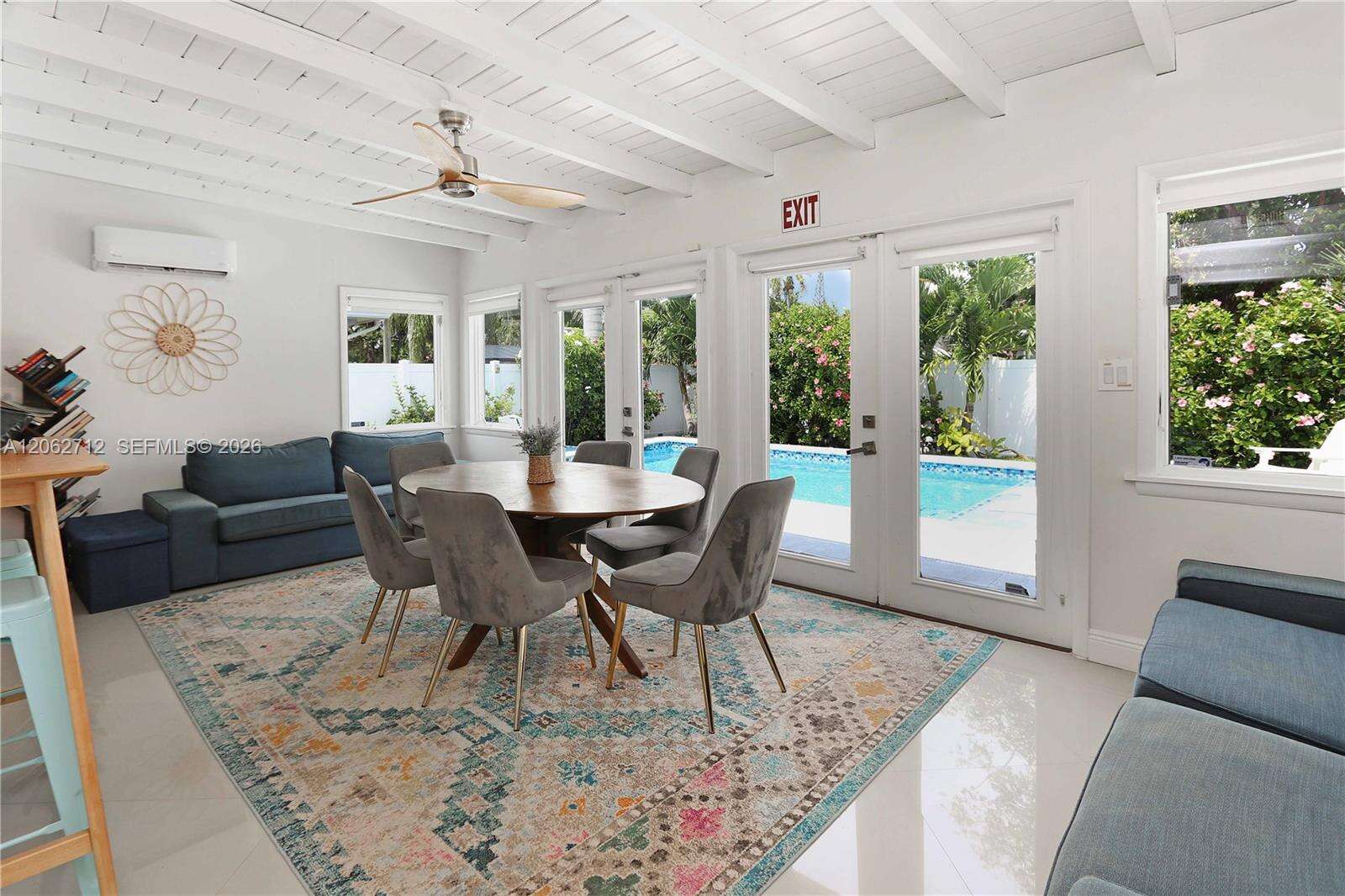1102 13th Ave, Hollywood, FL 33019 - For Sale photo 2