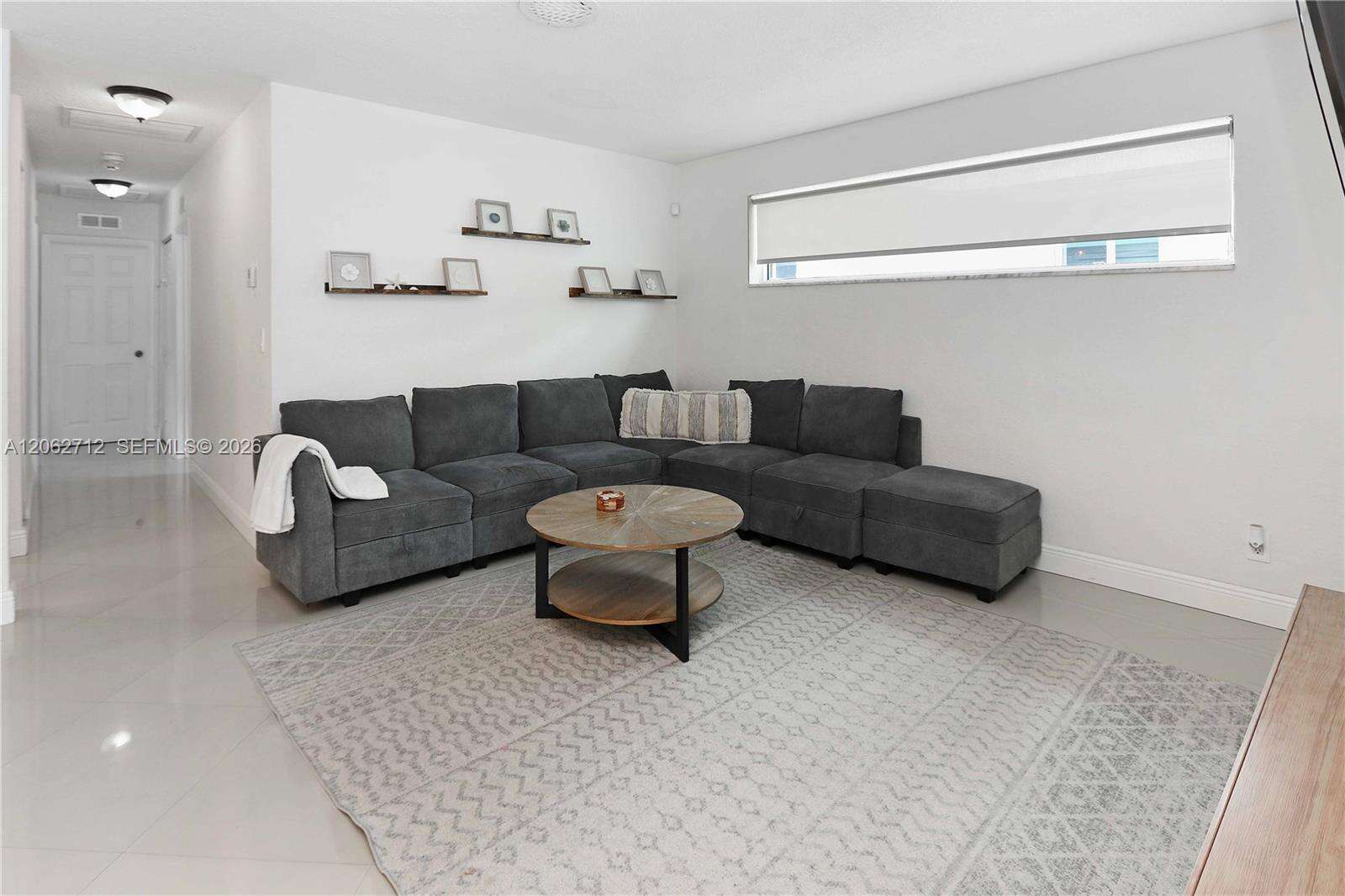 1102 13th Ave, Hollywood, FL 33019 - For Sale photo 12
