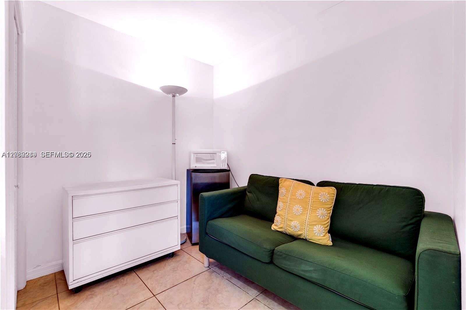806 4th St, Hallandale Beach, FL 33009 - For Sale photo 19