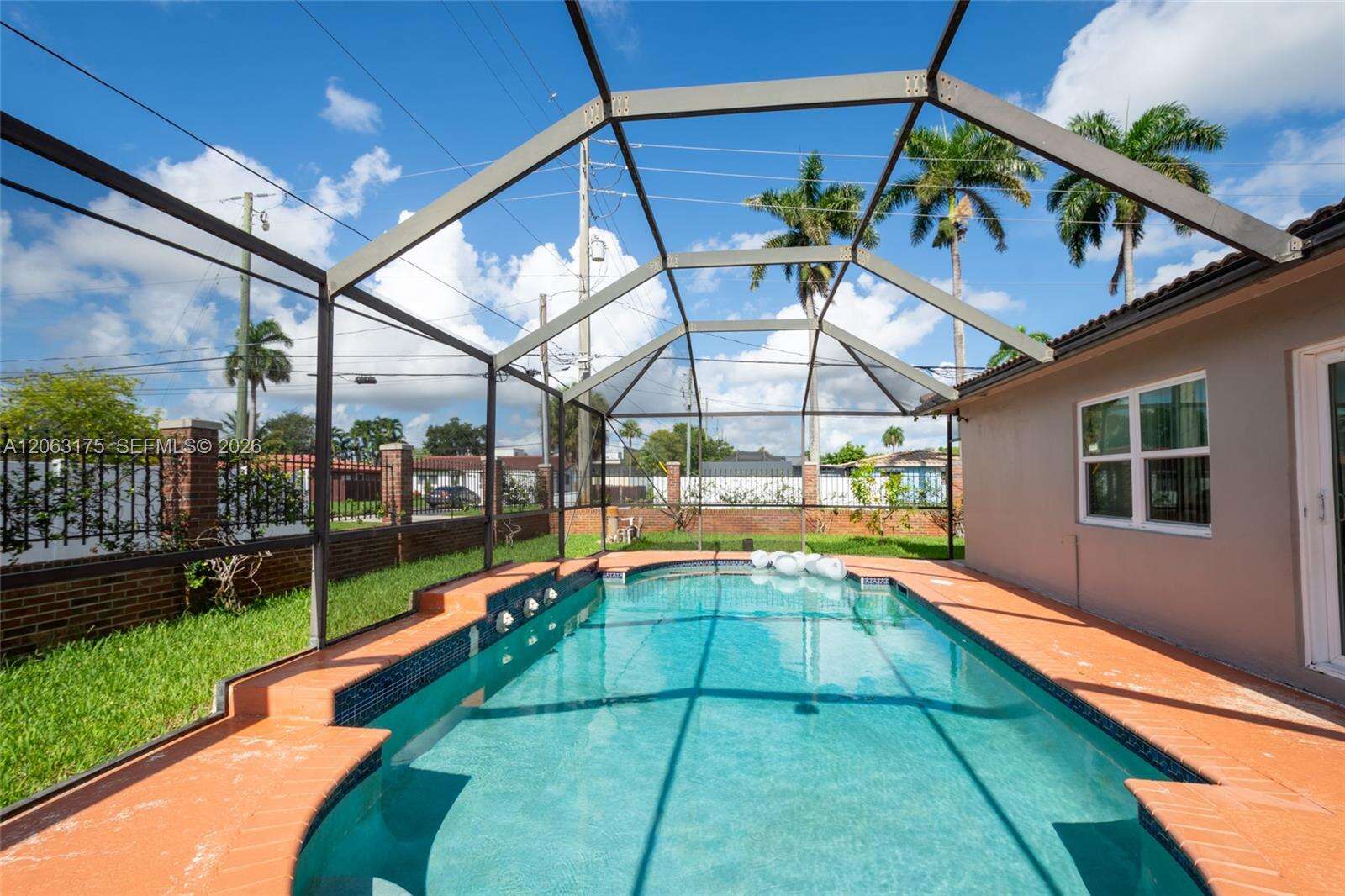 3134 Pierce St, Hollywood, FL 33021 - For Sale photo 3