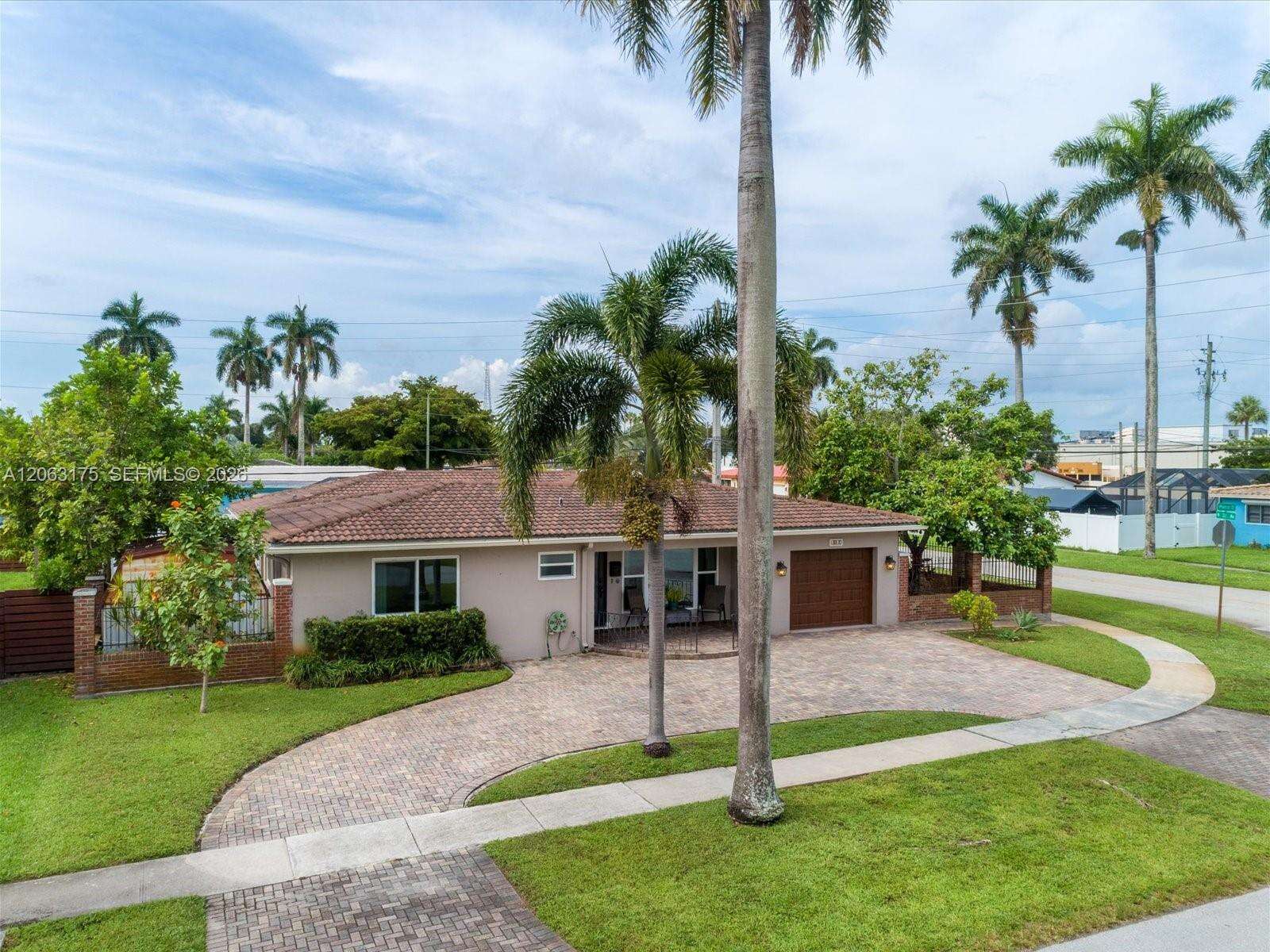3134 Pierce St, Hollywood, FL 33021 - For Sale photo 4