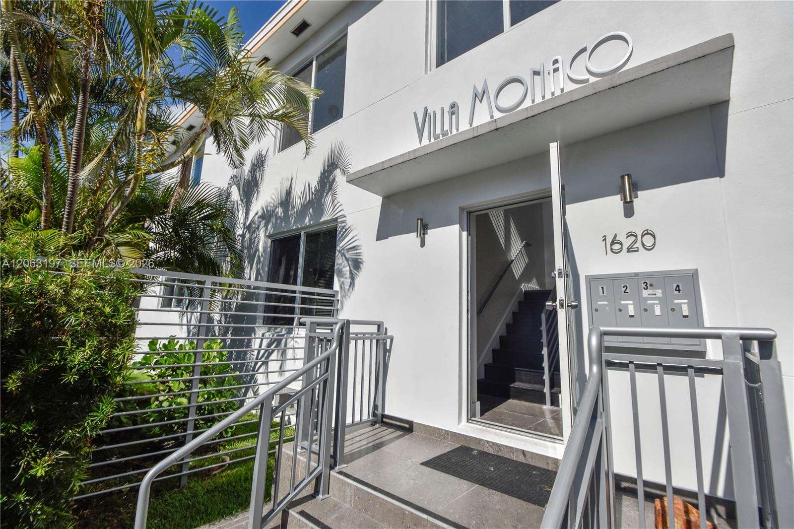 1620 Bay Rd, Miami Beach, FL 33139 - For Sale photo 1
