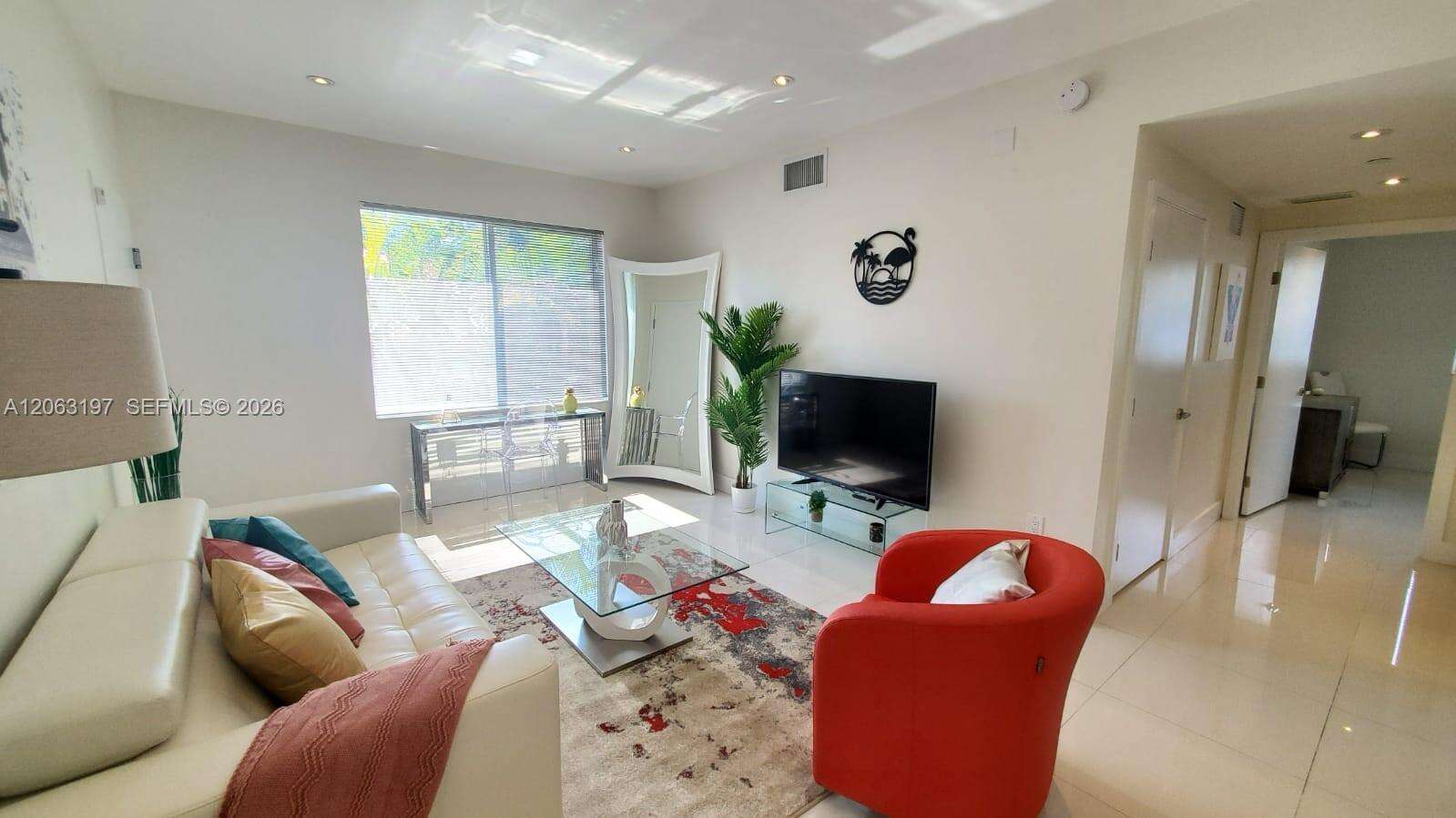 1620 Bay Rd, Miami Beach, FL 33139 - For Sale photo 3