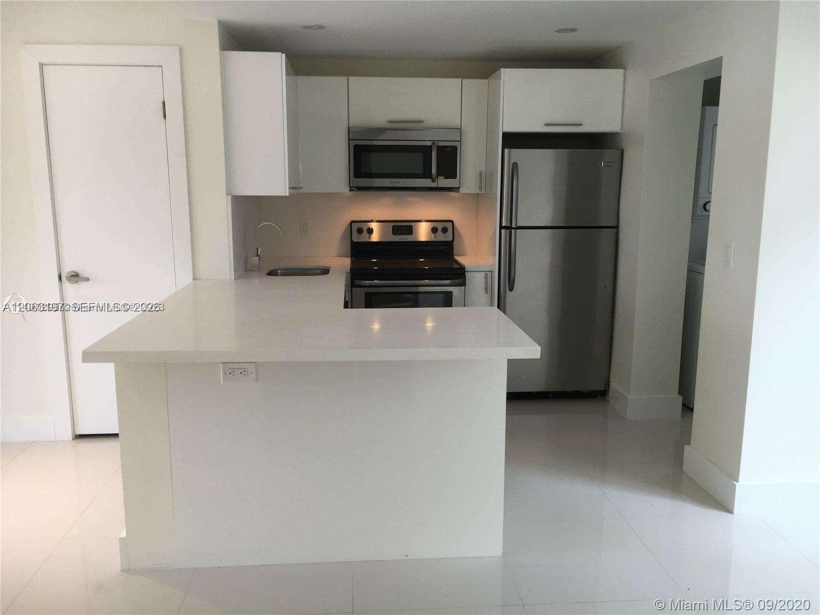 1620 Bay Rd, Miami Beach, FL 33139 - For Sale photo 4
