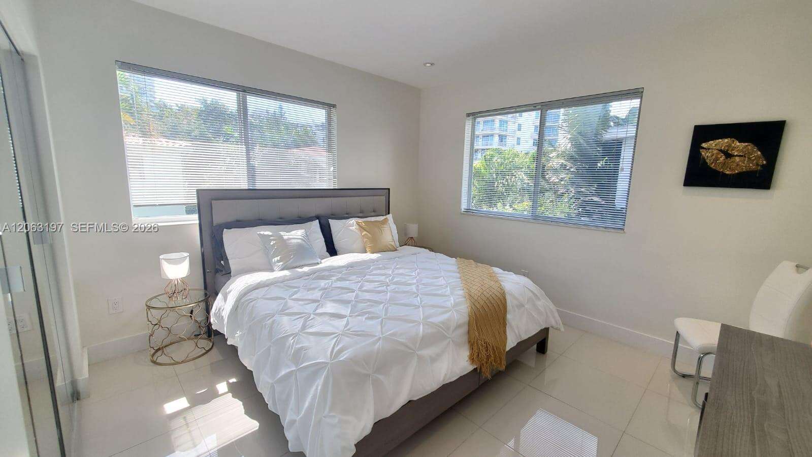 1620 Bay Rd, Miami Beach, FL 33139 - For Sale photo 6