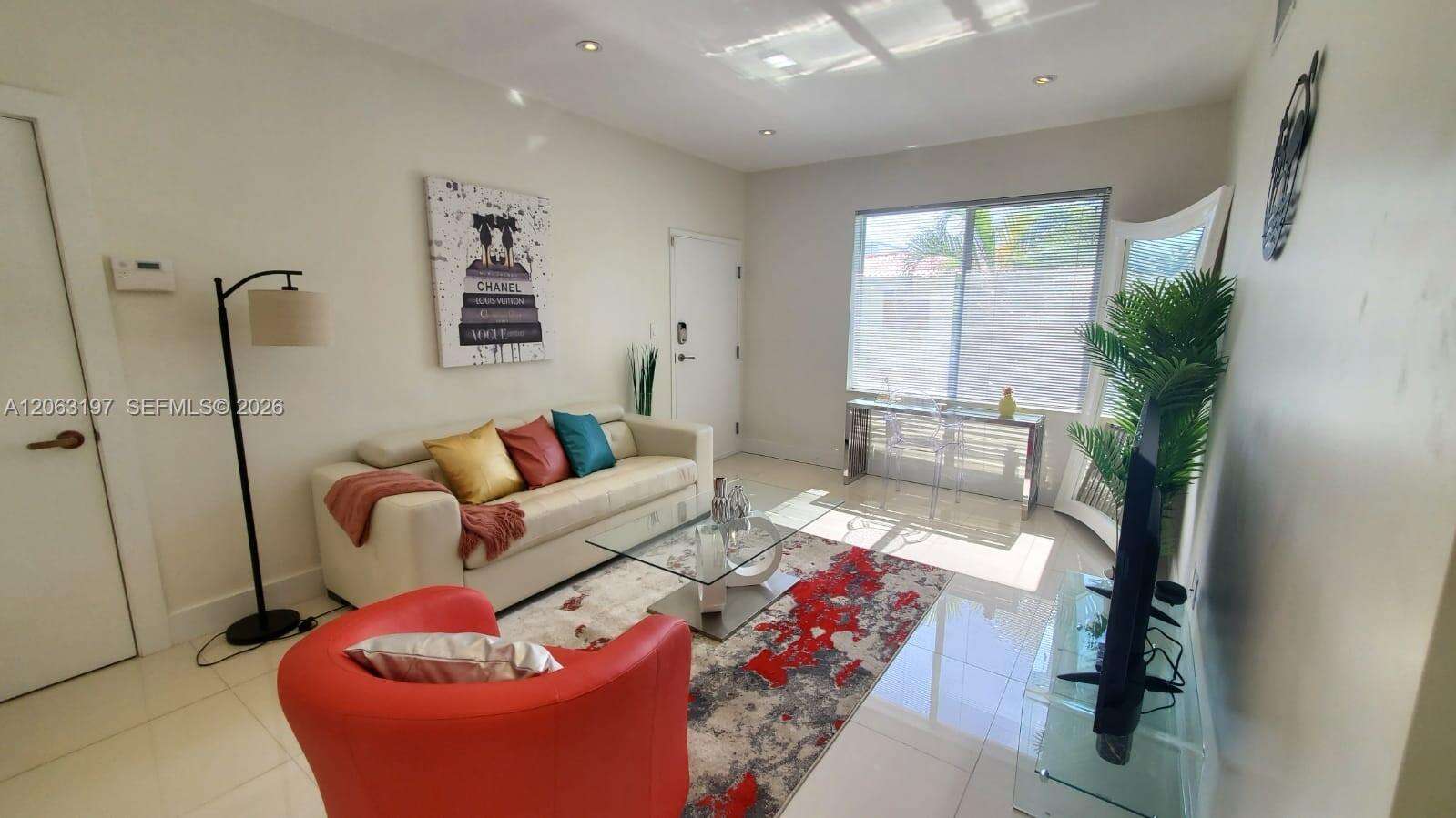 1620 Bay Rd, Miami Beach, FL 33139 - For Sale photo 9
