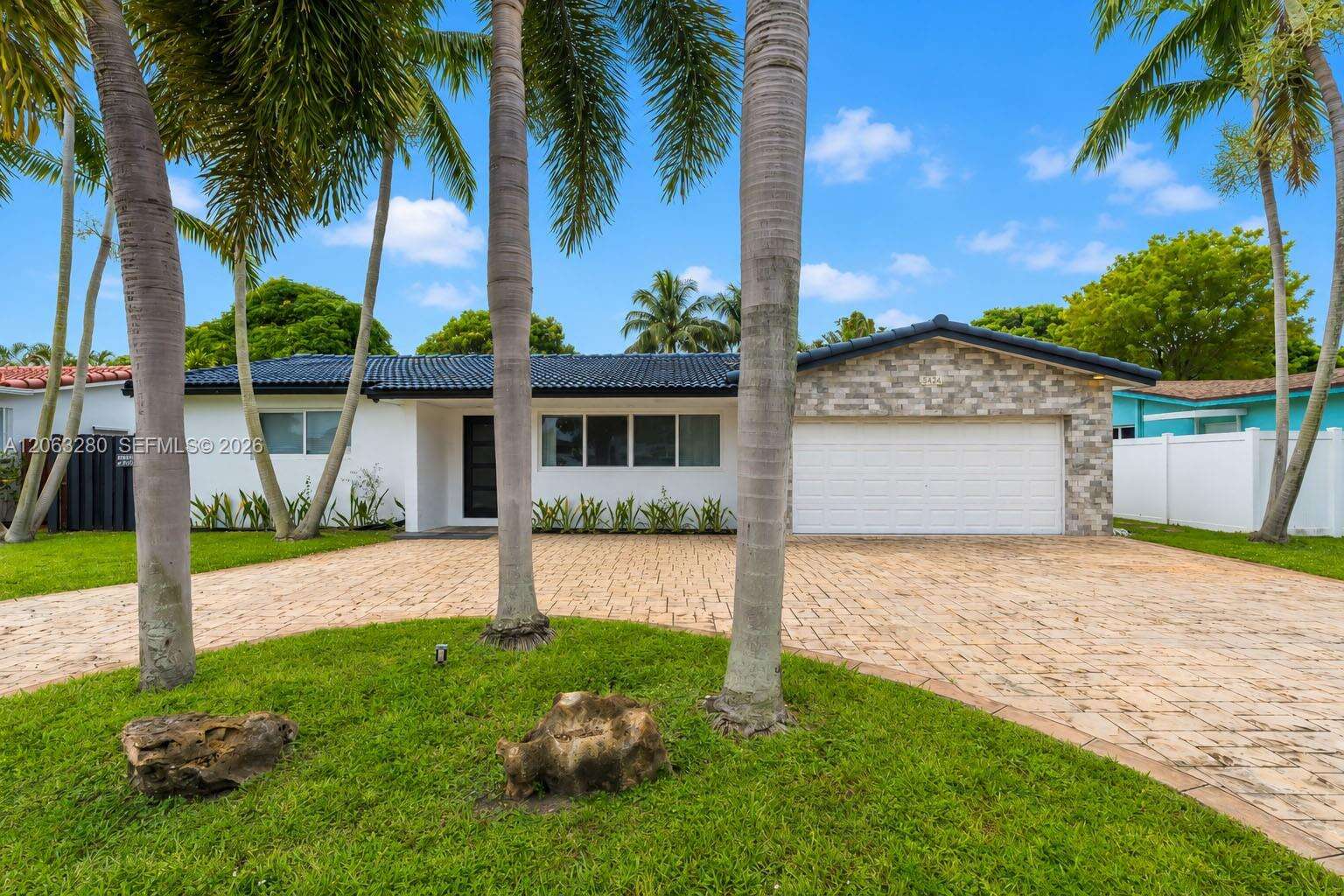 5424 Garfield St, Hollywood, FL 33021 - For Sale photo 3