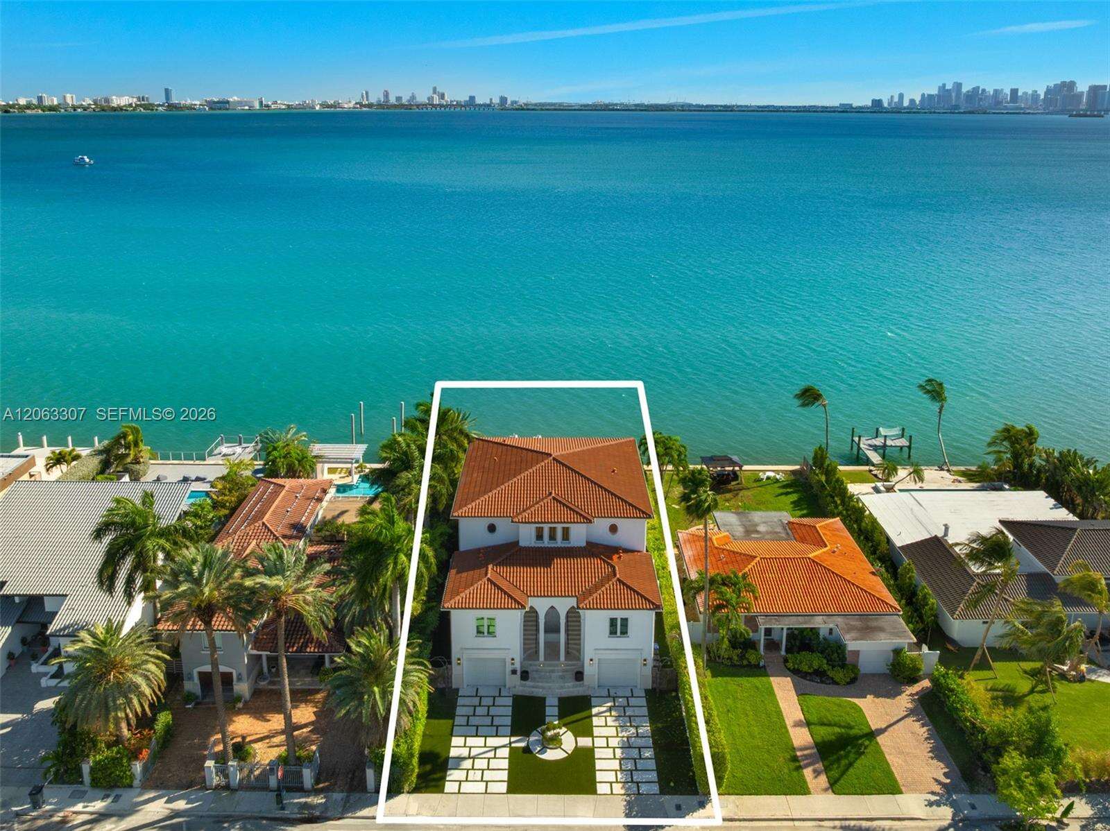 1460 Treasure Dr, North Bay Village, FL 33141 - For Sale photo 1