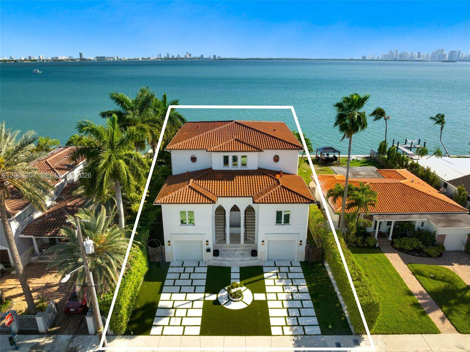 1460 Treasure Dr, North Bay Village, FL 33141 - For Sale photo 3