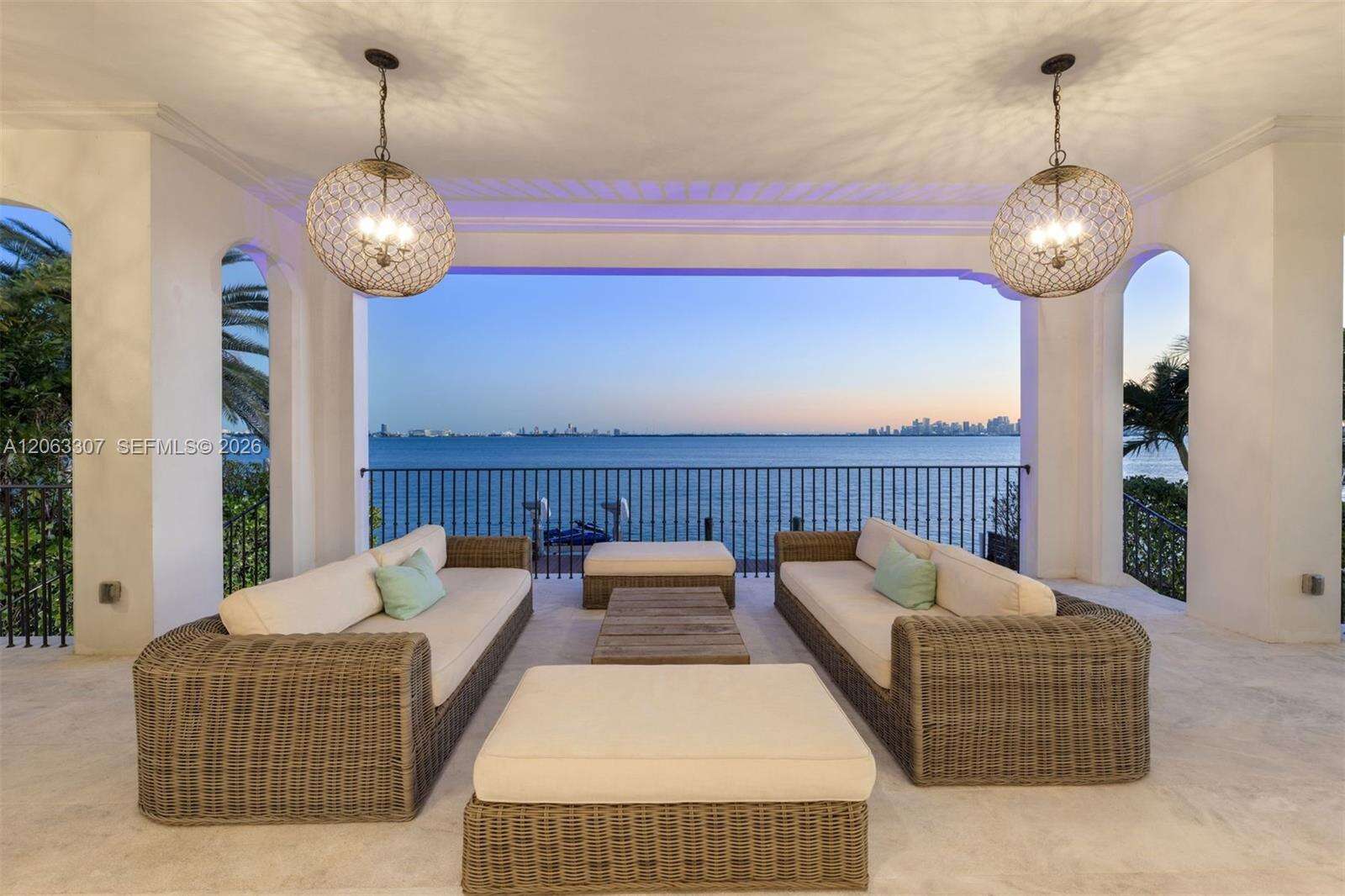 1460 Treasure Dr, North Bay Village, FL 33141 - For Sale photo 27