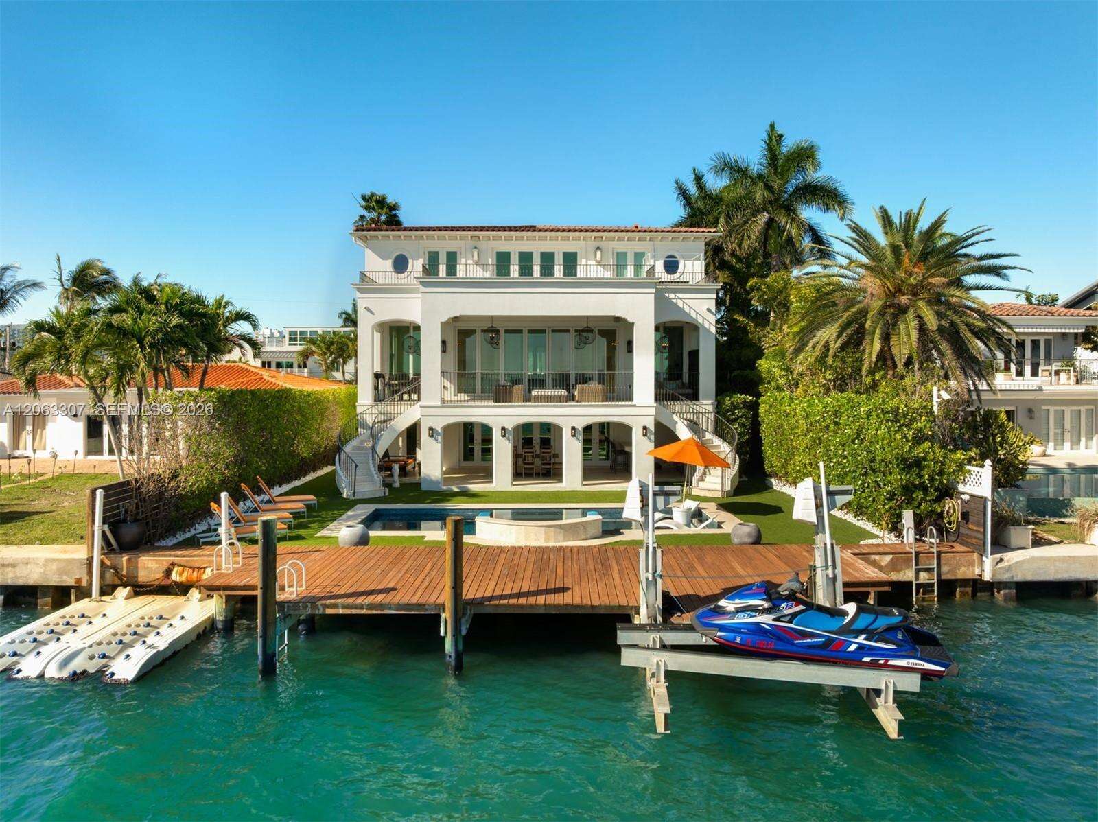 1460 Treasure Dr, North Bay Village, FL 33141 - For Sale photo 5