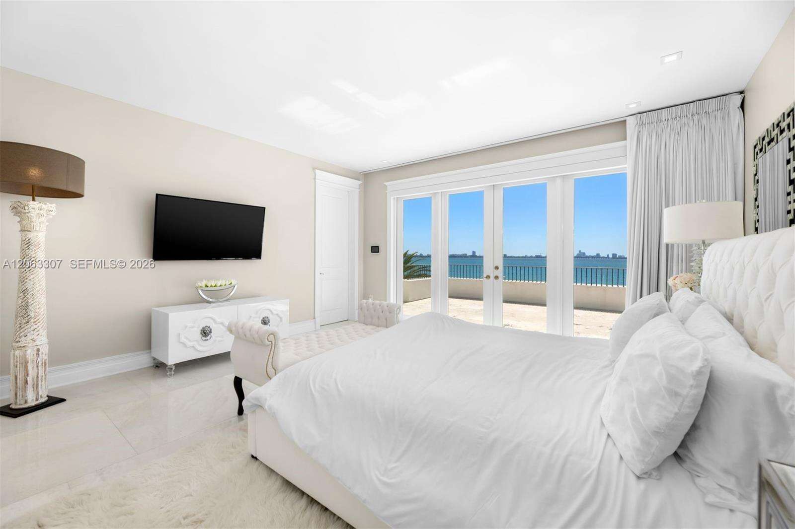 1460 Treasure Dr, North Bay Village, FL 33141 - For Sale photo 53