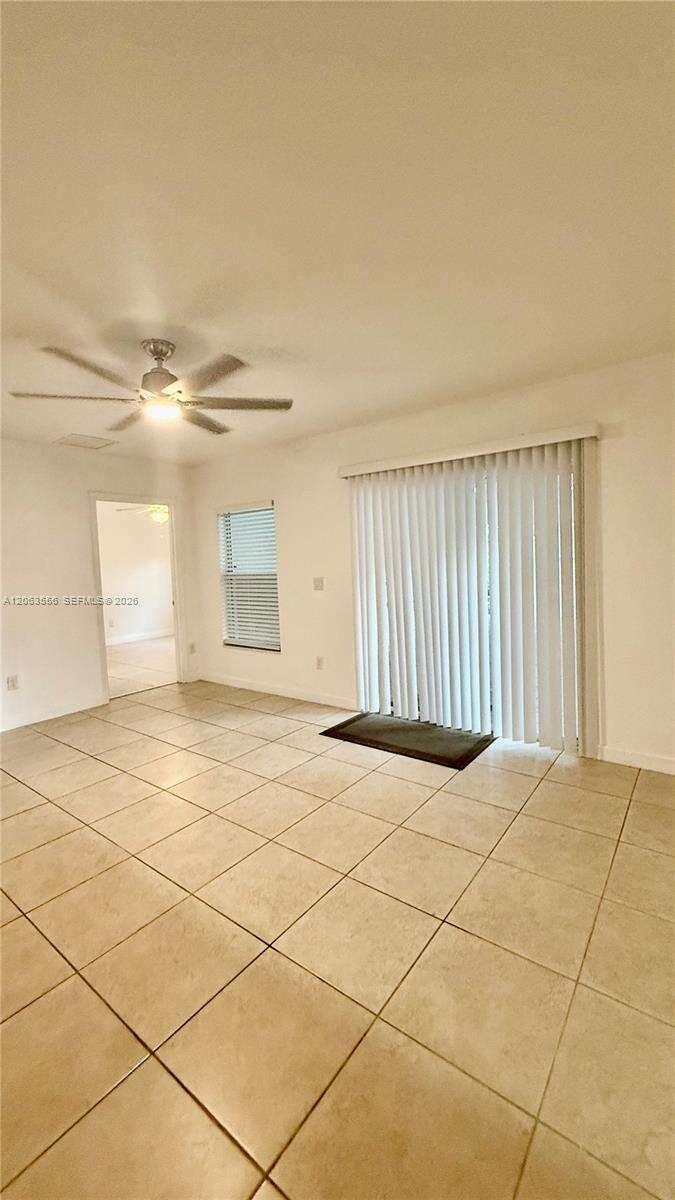 1018 Foster Rd, Hallandale Beach, FL 33009 - For Sale photo 11