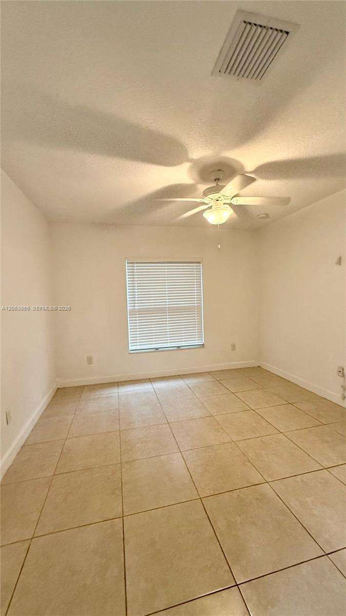 1018 Foster Rd, Hallandale Beach, FL 33009 - For Sale photo 12