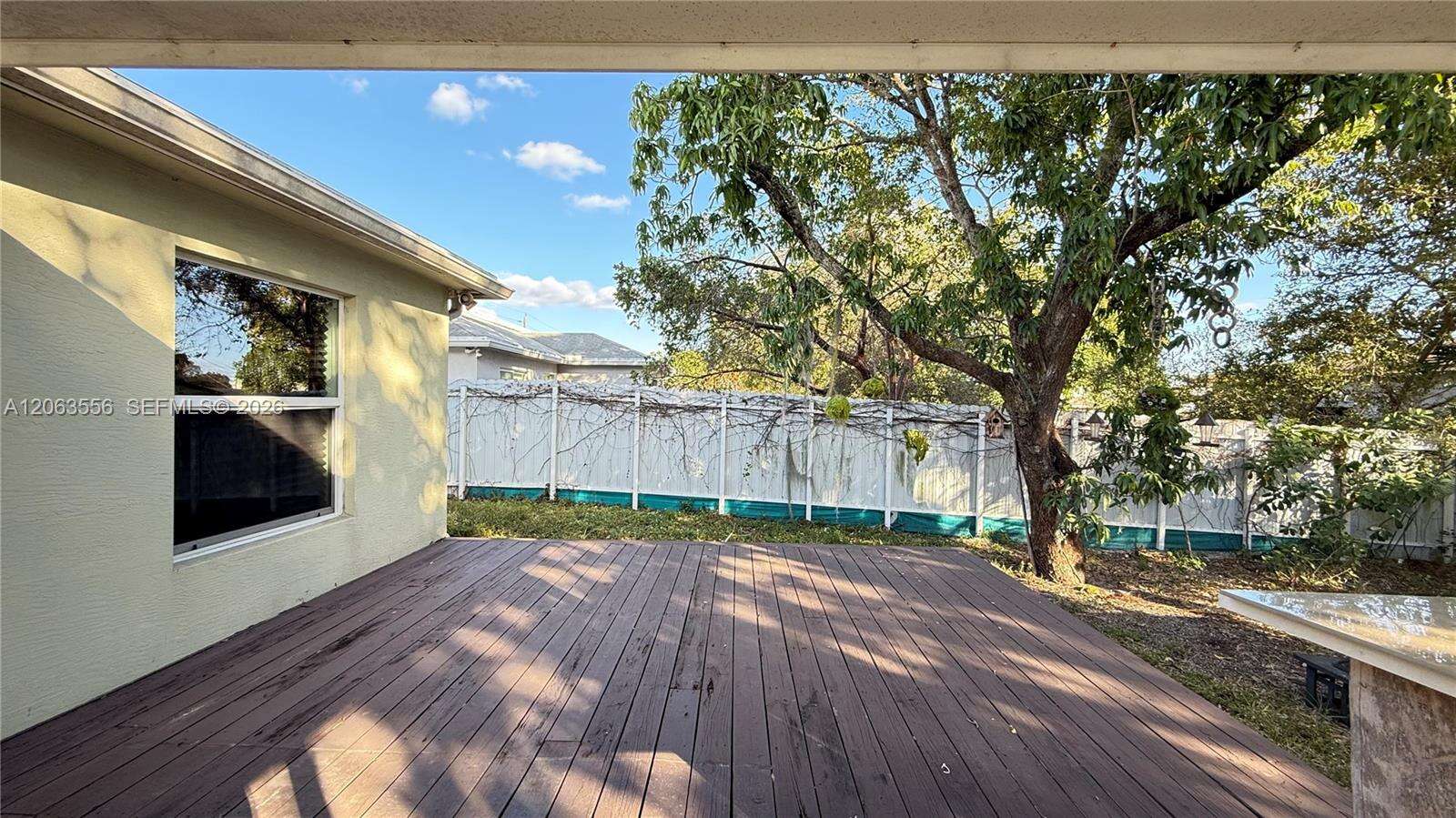 1018 Foster Rd, Hallandale Beach, FL 33009 - For Sale photo 19