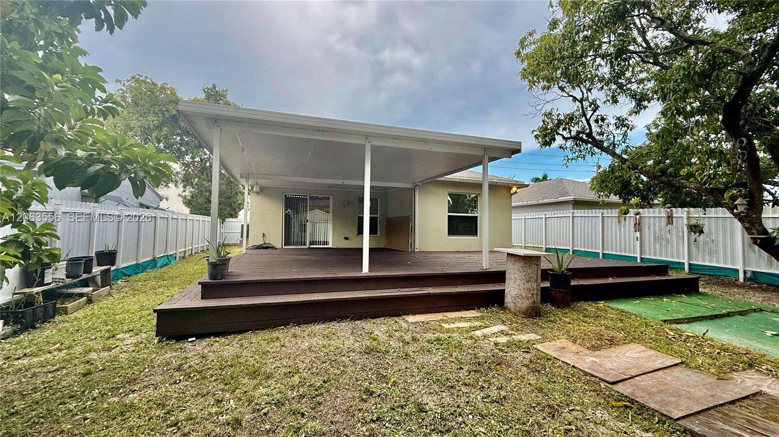1018 Foster Rd, Hallandale Beach, FL 33009 - For Sale photo 22