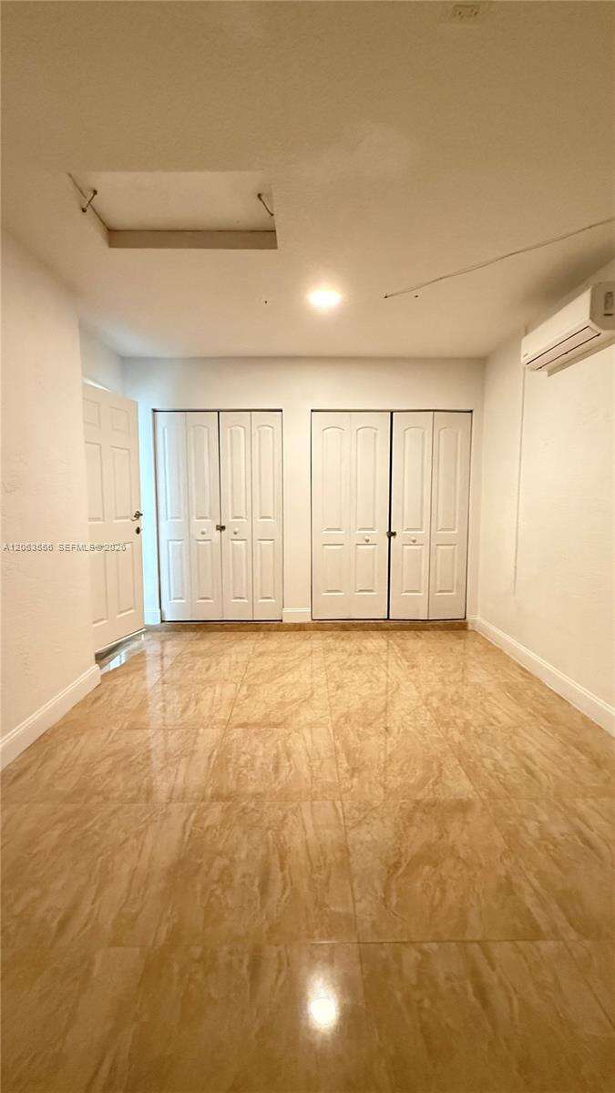 1018 Foster Rd, Hallandale Beach, FL 33009 - For Sale photo 8
