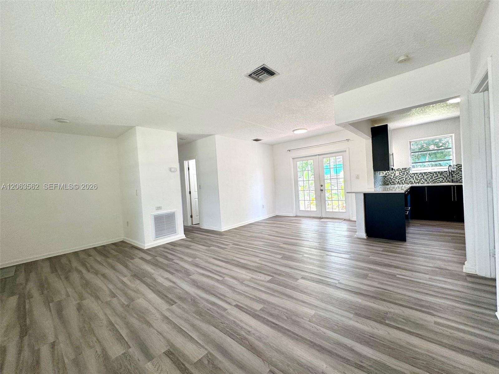 341 66th Ave, Hollywood, FL 33024 - For Sale photo 16