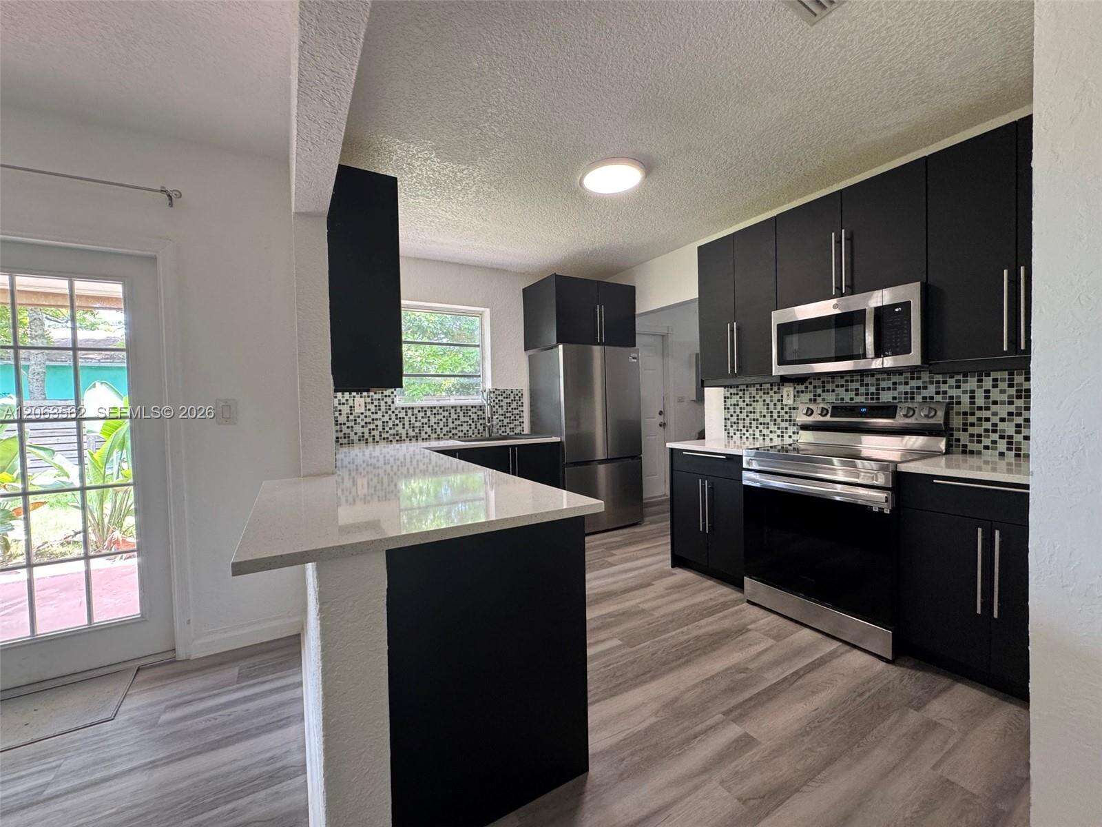 341 66th Ave, Hollywood, FL 33024 - For Sale photo 8