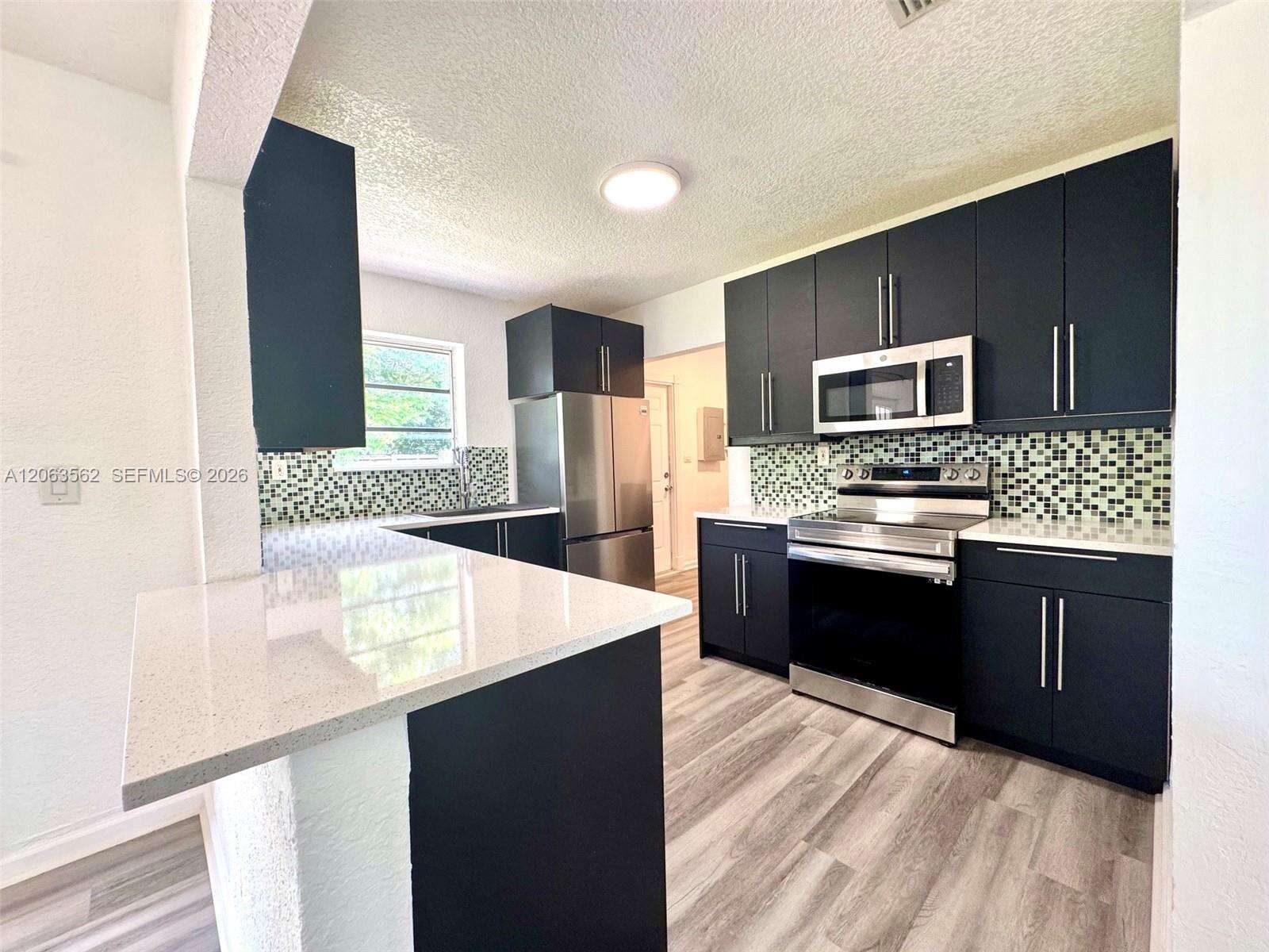 341 66th Ave, Hollywood, FL 33024 - For Sale photo 9
