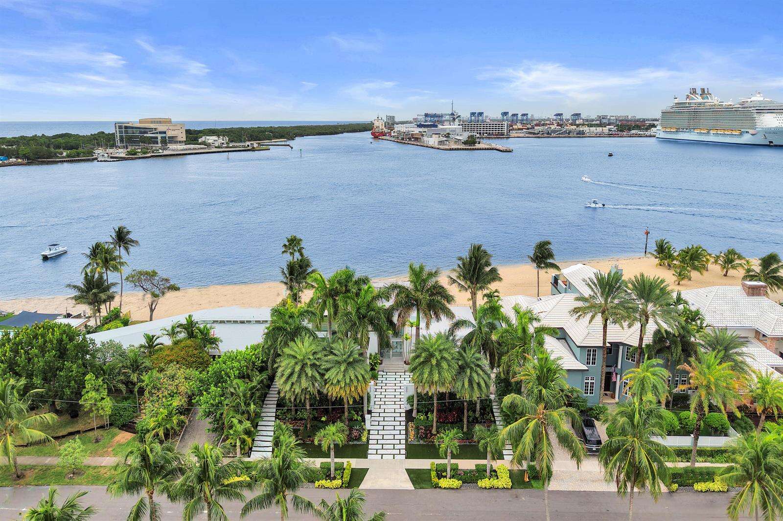 2200 21st, Fort Lauderdale, FL 33316 - For Sale photo 2