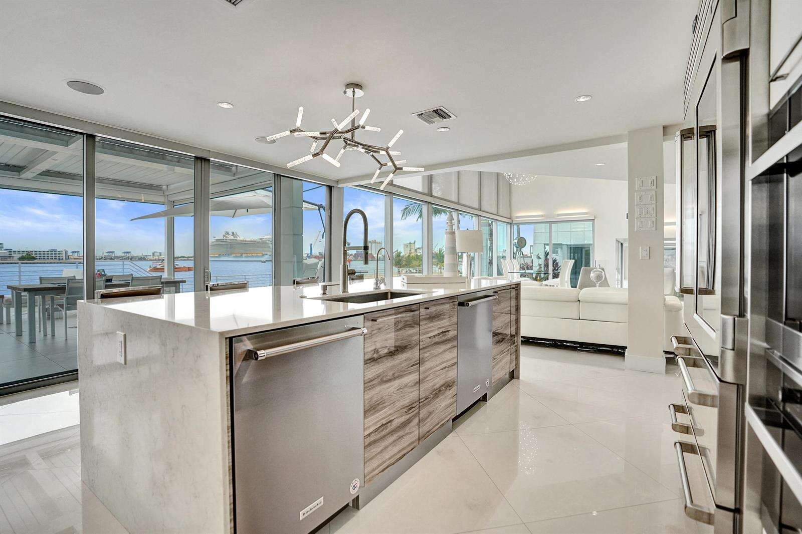 2200 21st, Fort Lauderdale, FL 33316 - For Sale photo 16