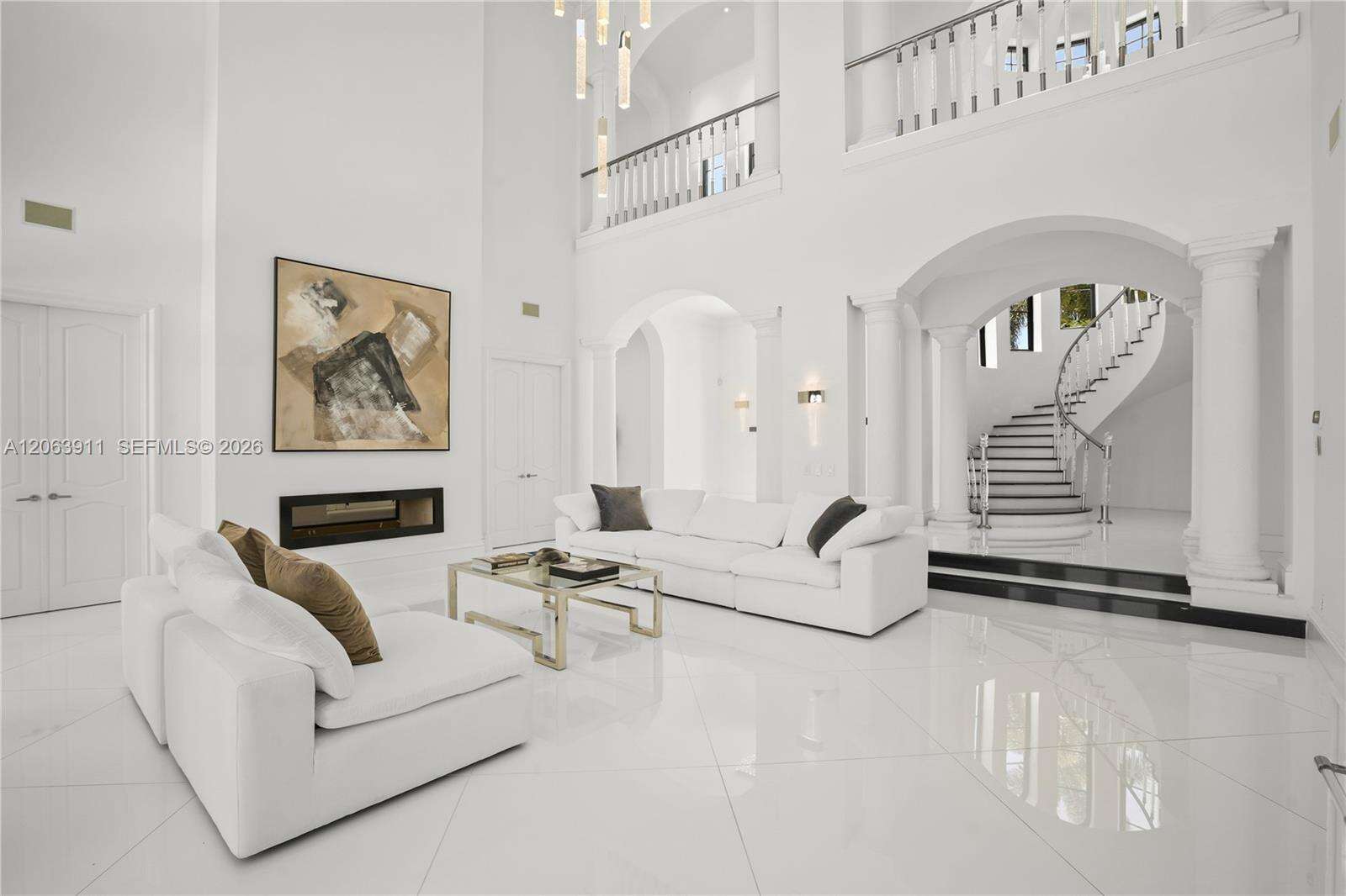 900 Northlake Dr, Hollywood, FL 33019 - For Sale photo 23