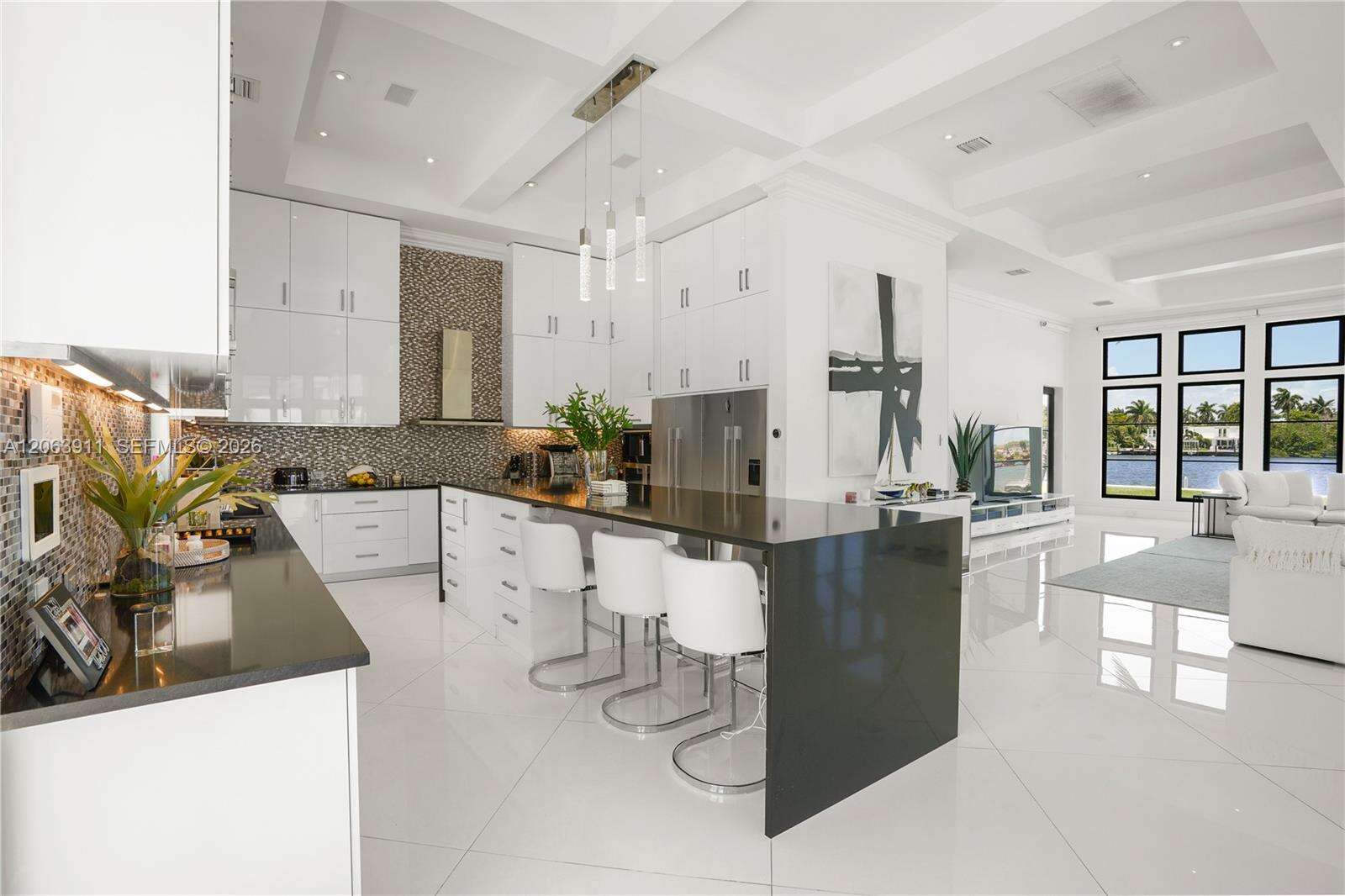 900 Northlake Dr, Hollywood, FL 33019 - For Sale photo 33