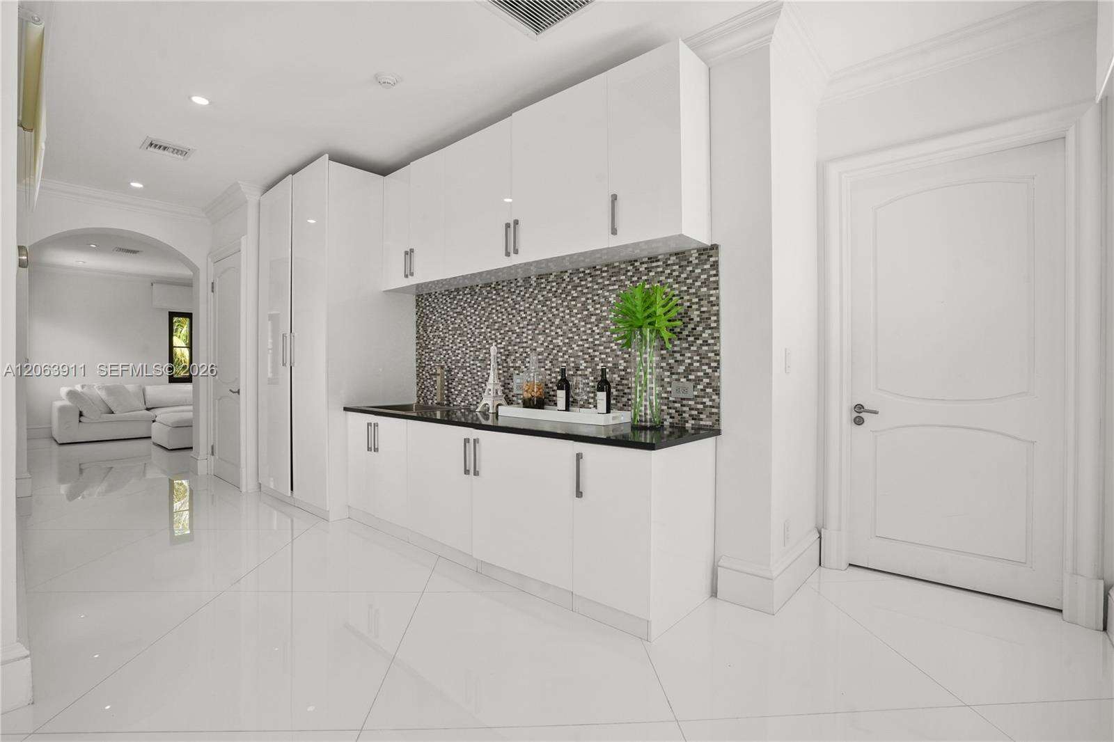 900 Northlake Dr, Hollywood, FL 33019 - For Sale photo 57