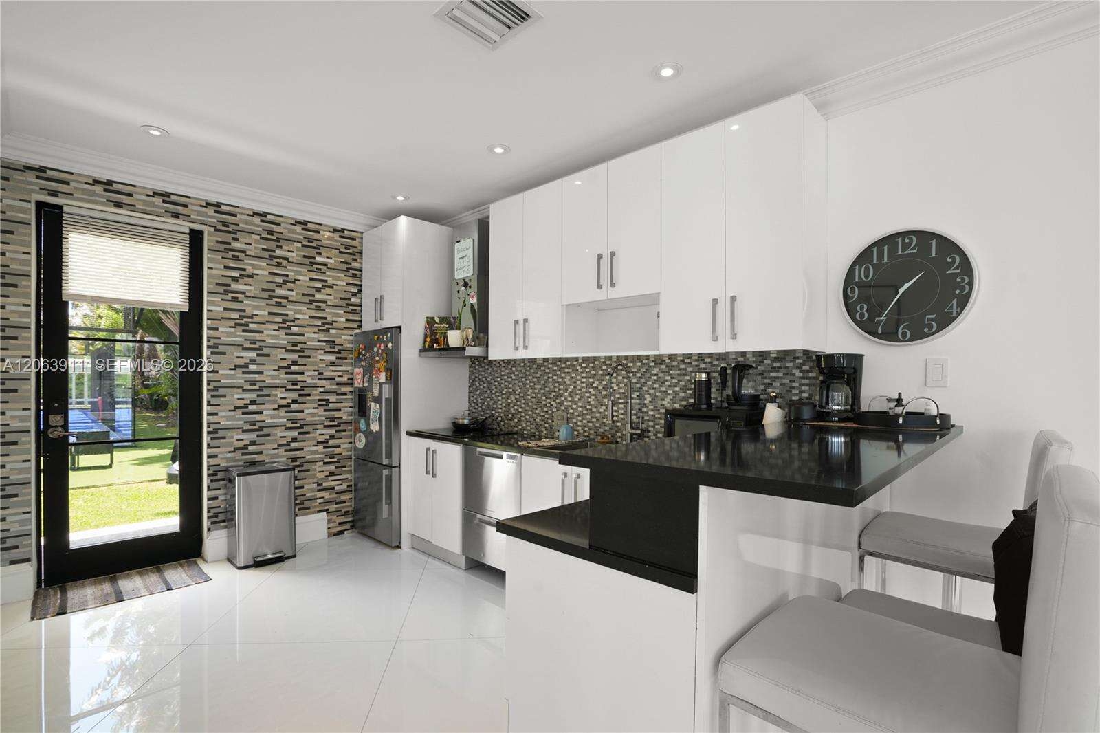 900 Northlake Dr, Hollywood, FL 33019 - For Sale photo 87