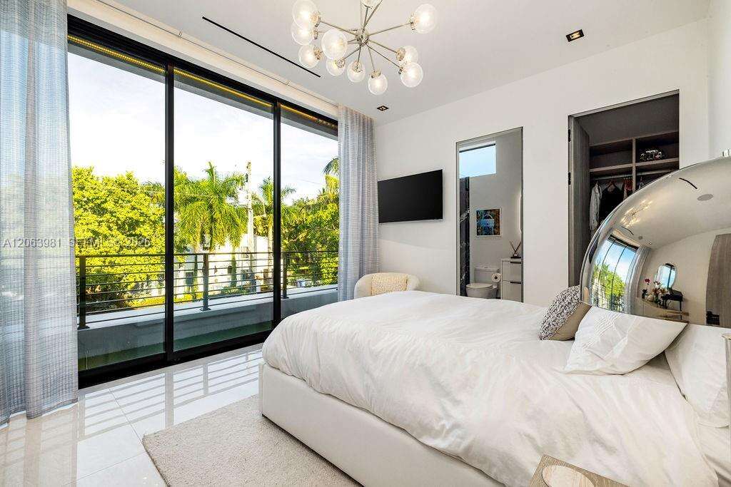 725 Poinciana Dr, Fort Lauderdale, FL 33301 - For Sale photo 53