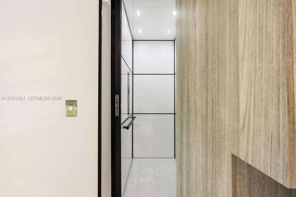 725 Poinciana Dr, Fort Lauderdale, FL 33301 - For Sale photo 55