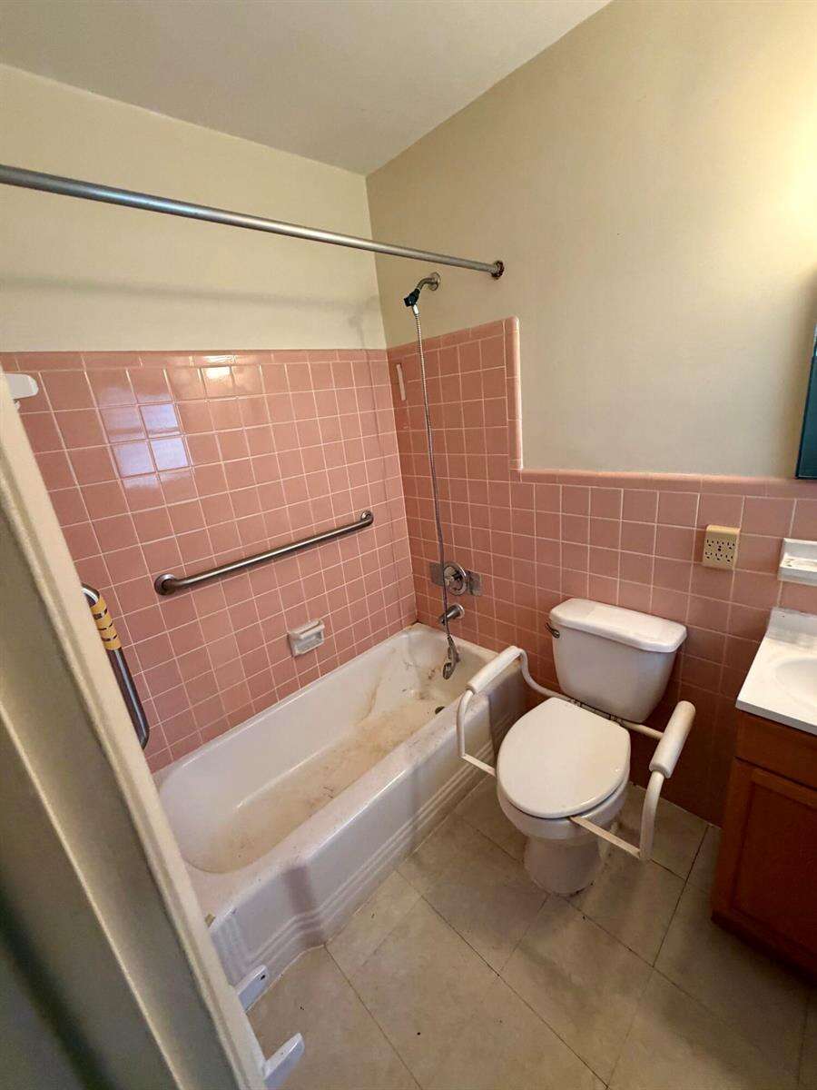 1228 13th, Fort Lauderdale, FL 33304 - For Sale photo 18